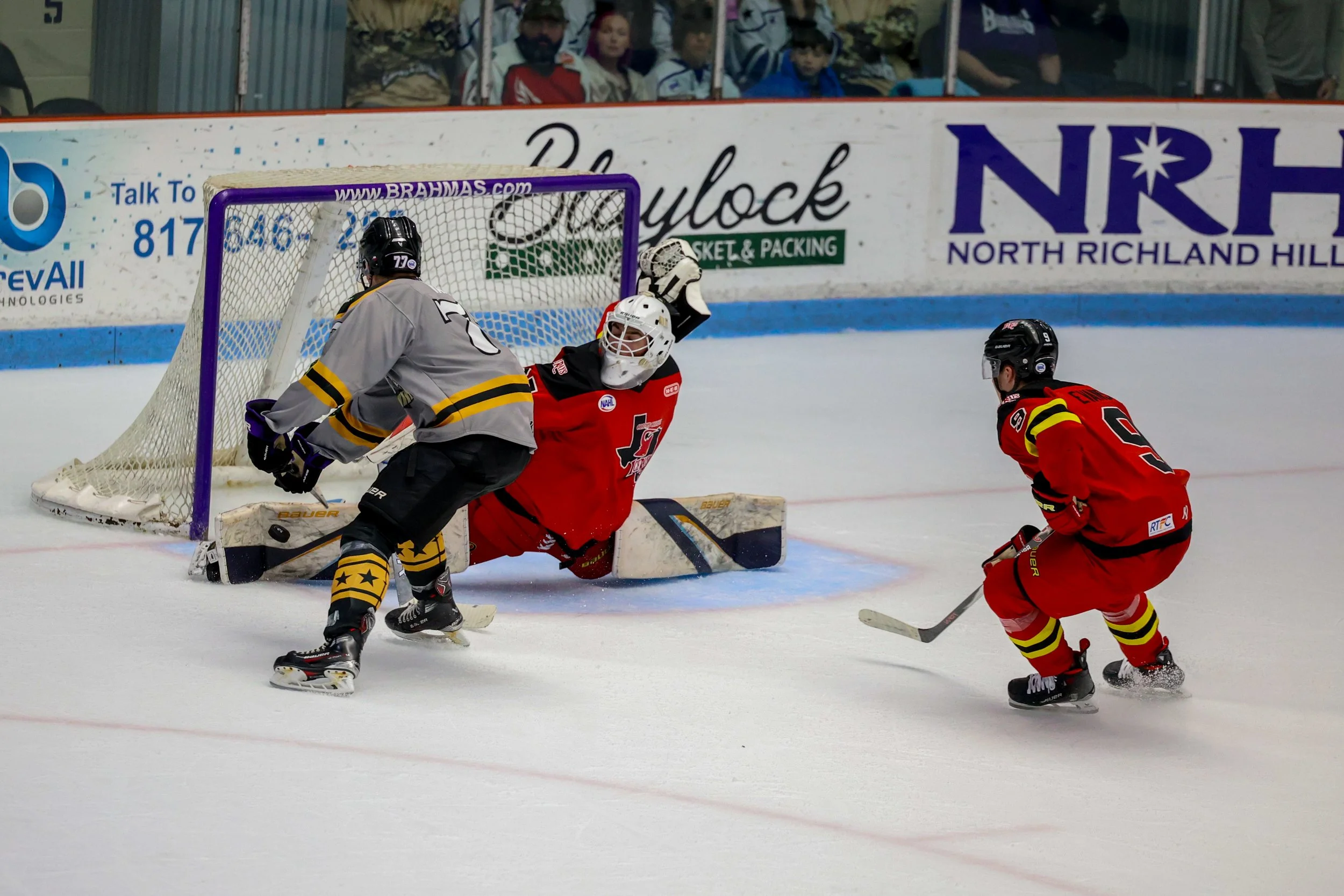 20251115 NAHL-ICERAYS@BRAHMAS-TH-{seqn}-45.jpg