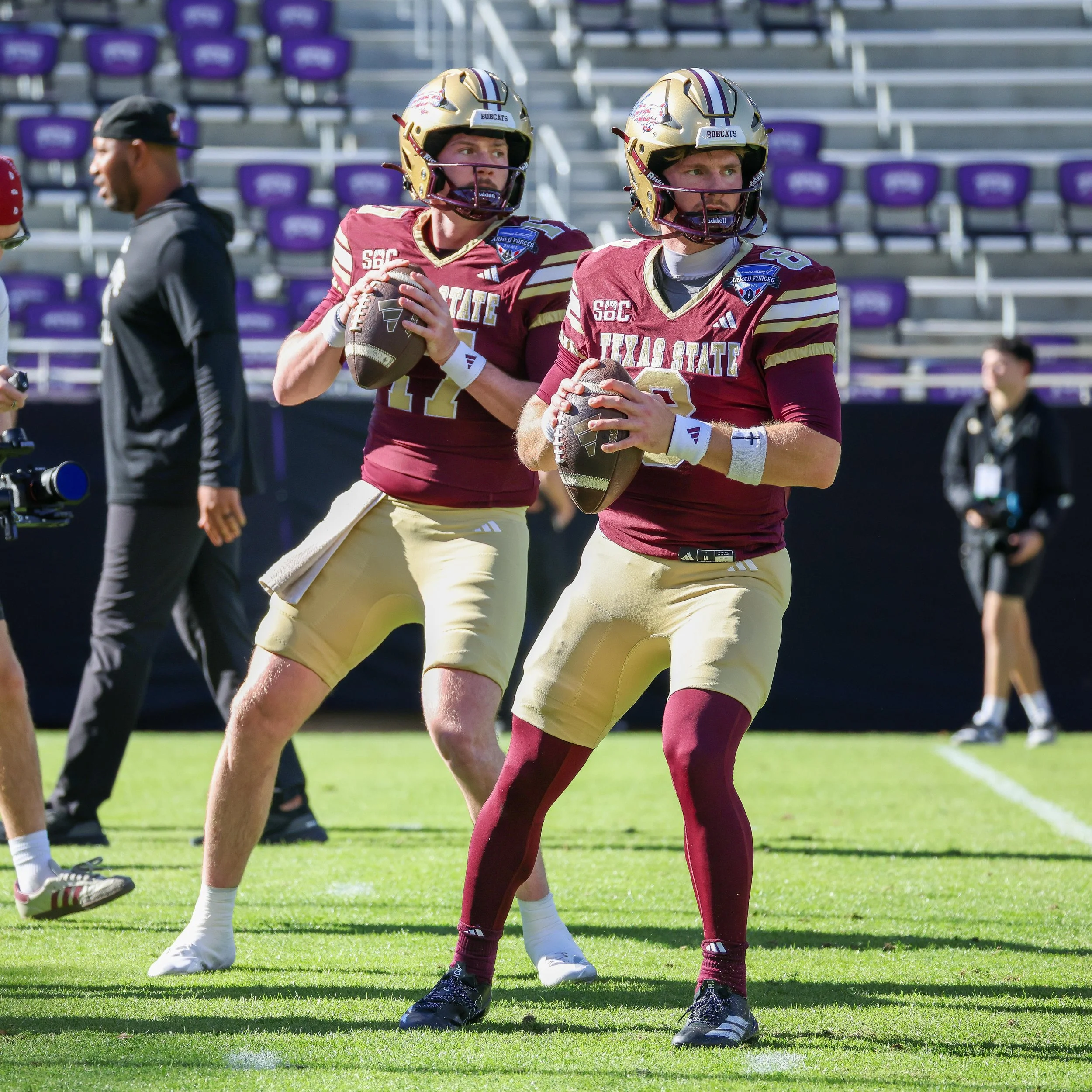 20260102 NCAAFB-ArmedForcesBowl-Owls@Bobcats-TH-12.JPG