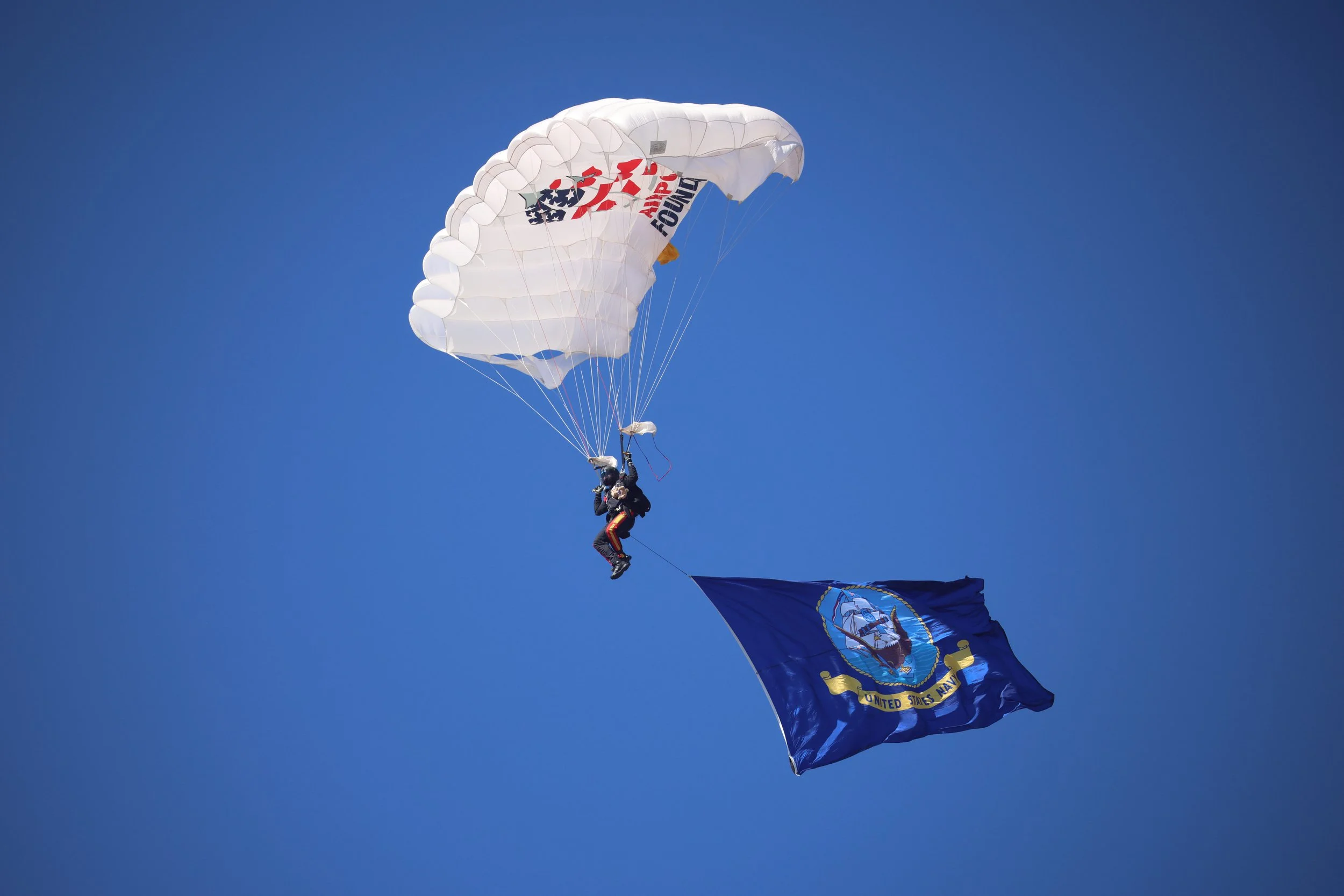 20260102 NCAAFB-ArmedForcesBowl-Owls@Bobcats-TH-16.JPG