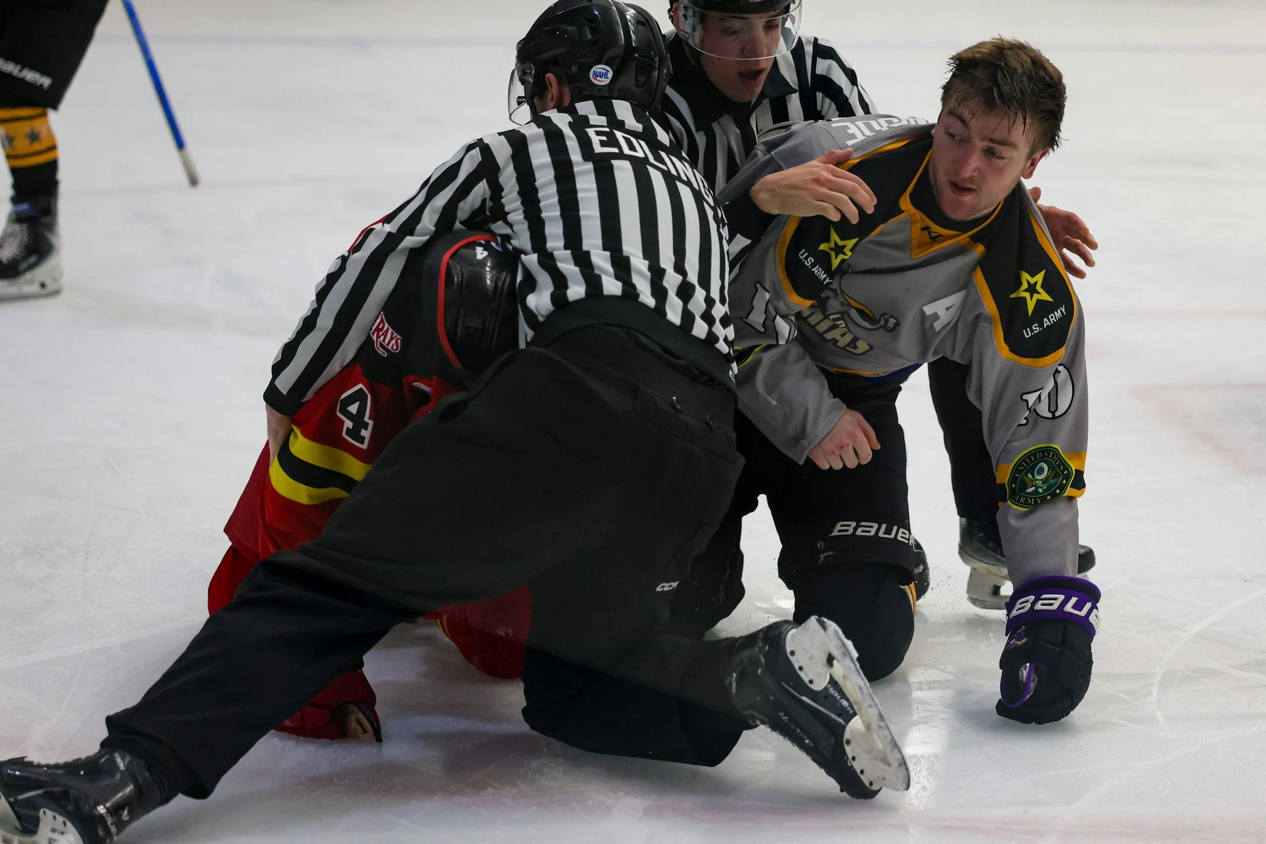 20251115 NAHL-ICERAYS@BRAHMAS-TH-{seqn}-23.jpg