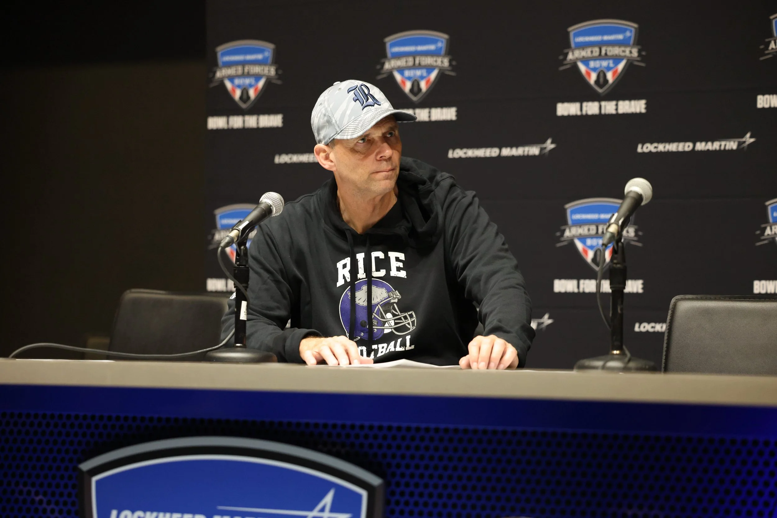 20260102 NCAAFB-ArmedForcesBowl-Owls@Bobcats-TH-104.JPG