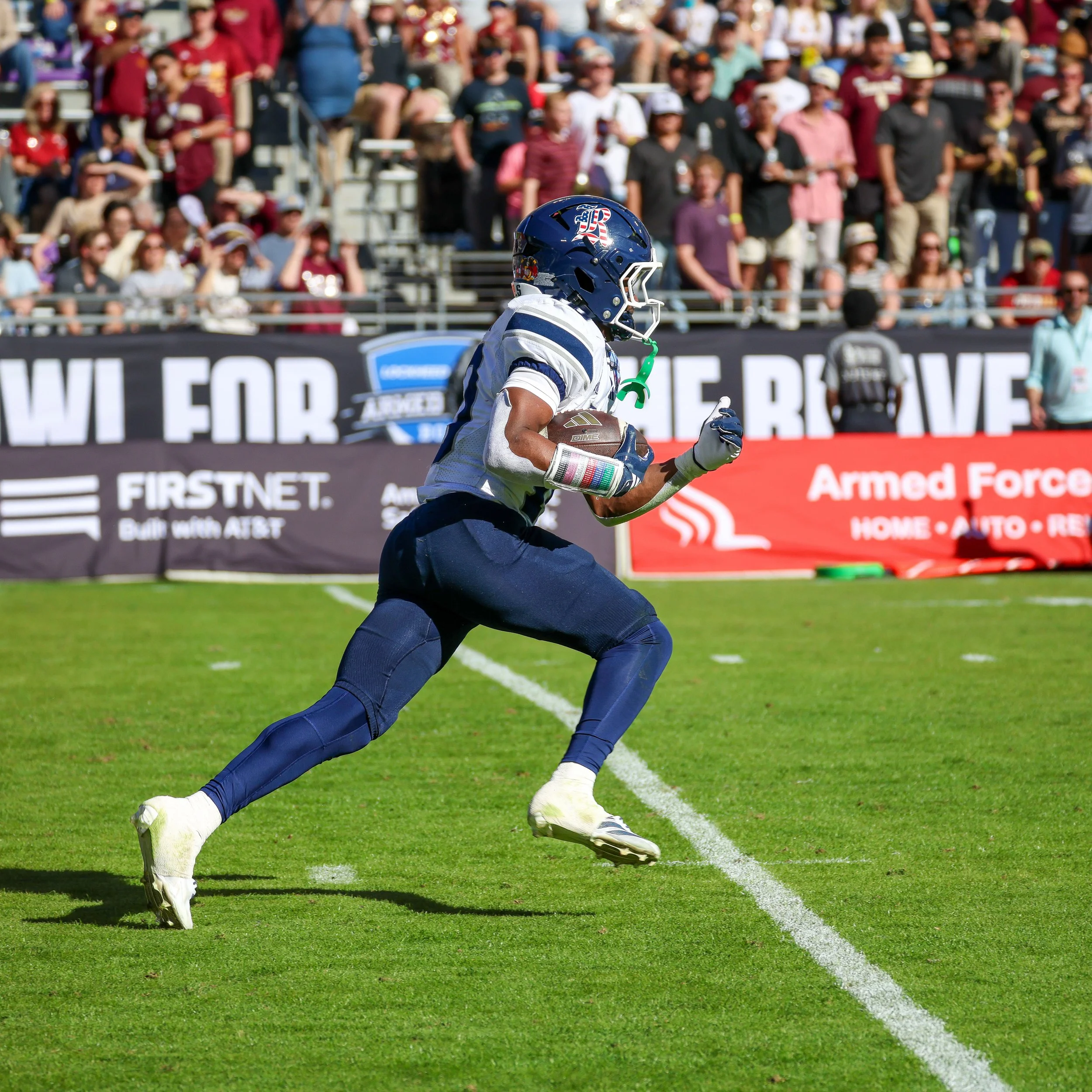 20260102 NCAAFB-ArmedForcesBowl-Owls@Bobcats-TH-56.JPG