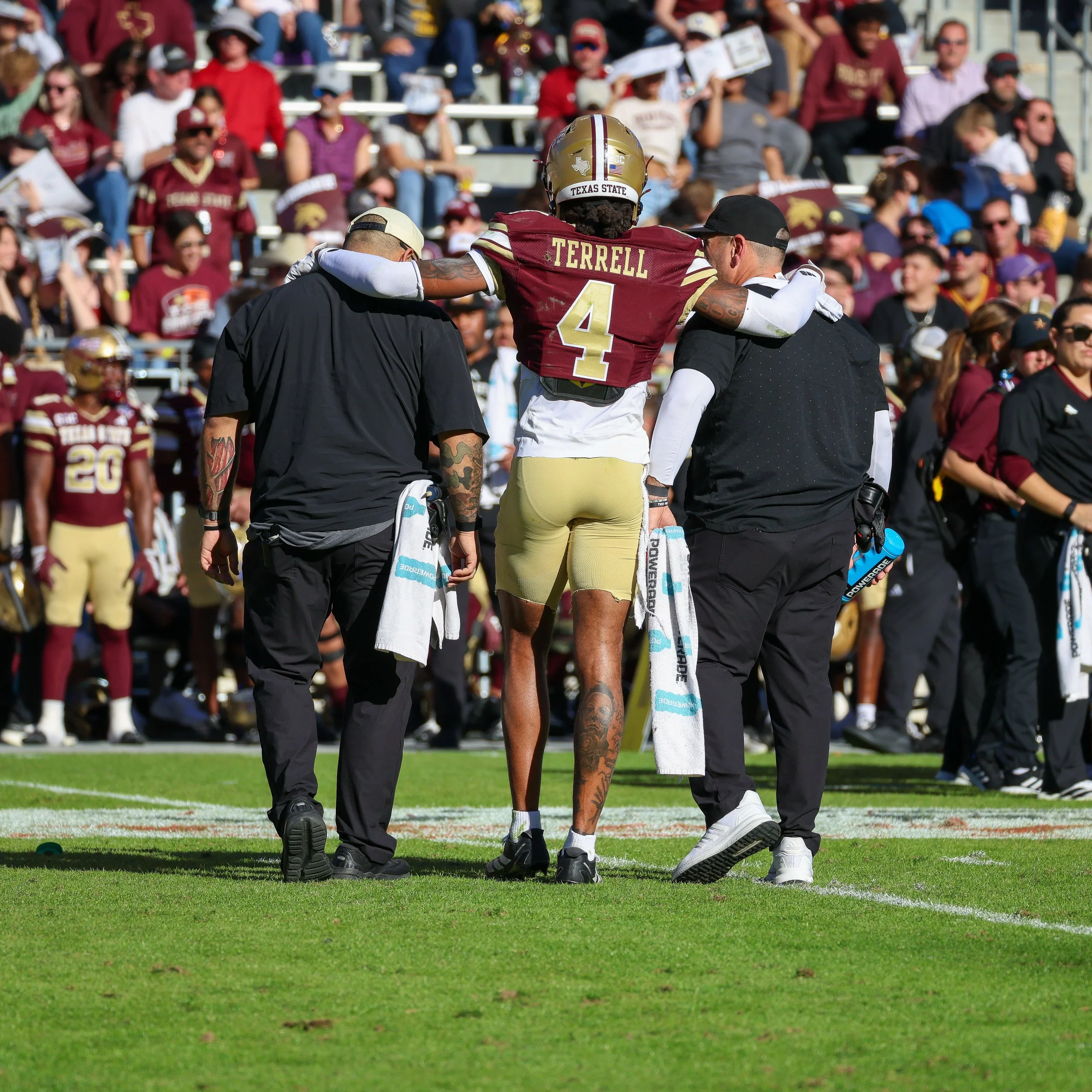 20260102 NCAAFB-ArmedForcesBowl-Owls@Bobcats-TH-82.JPG