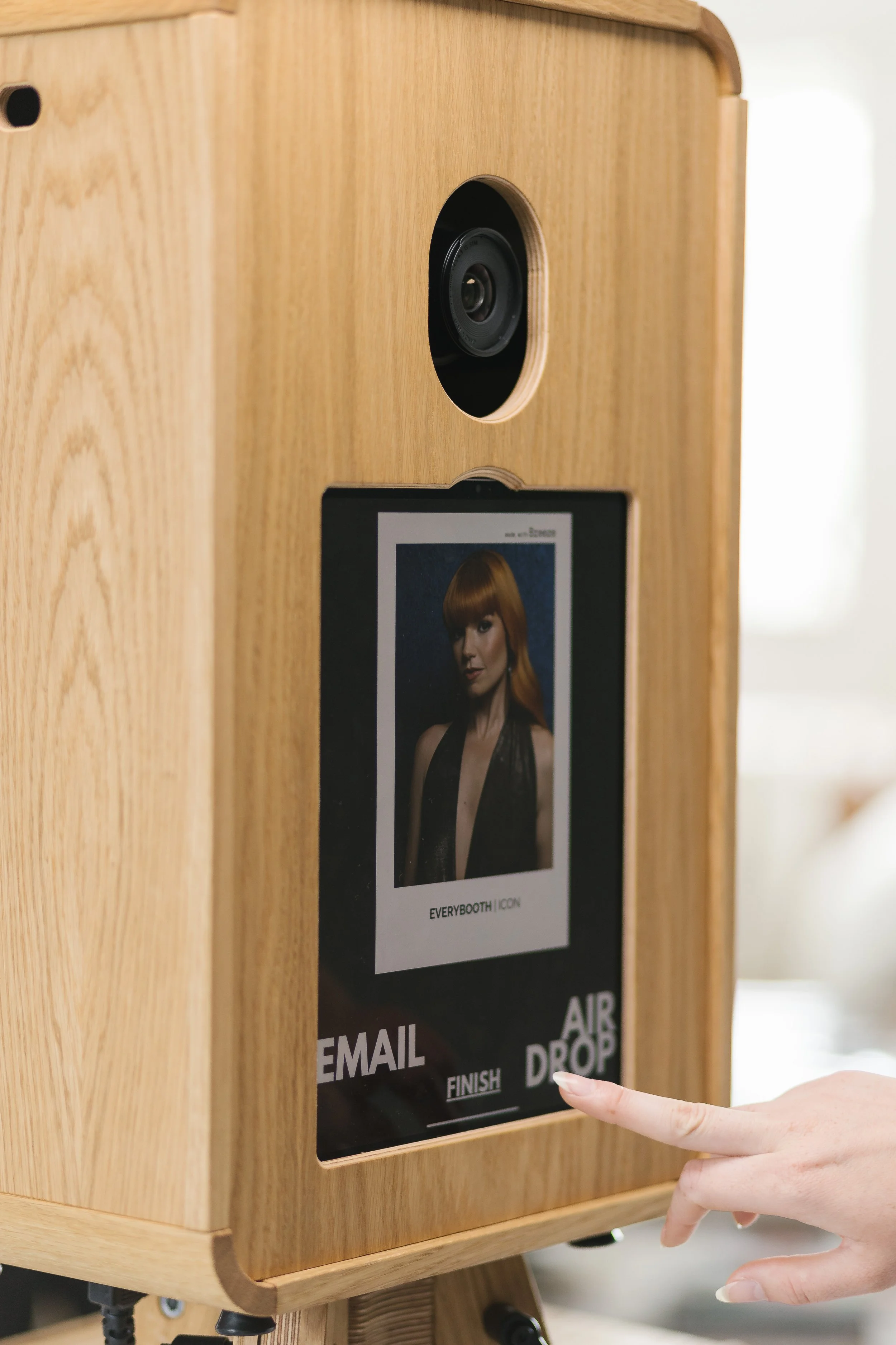 Detail van de houten Maison Dardenne photobooth interface