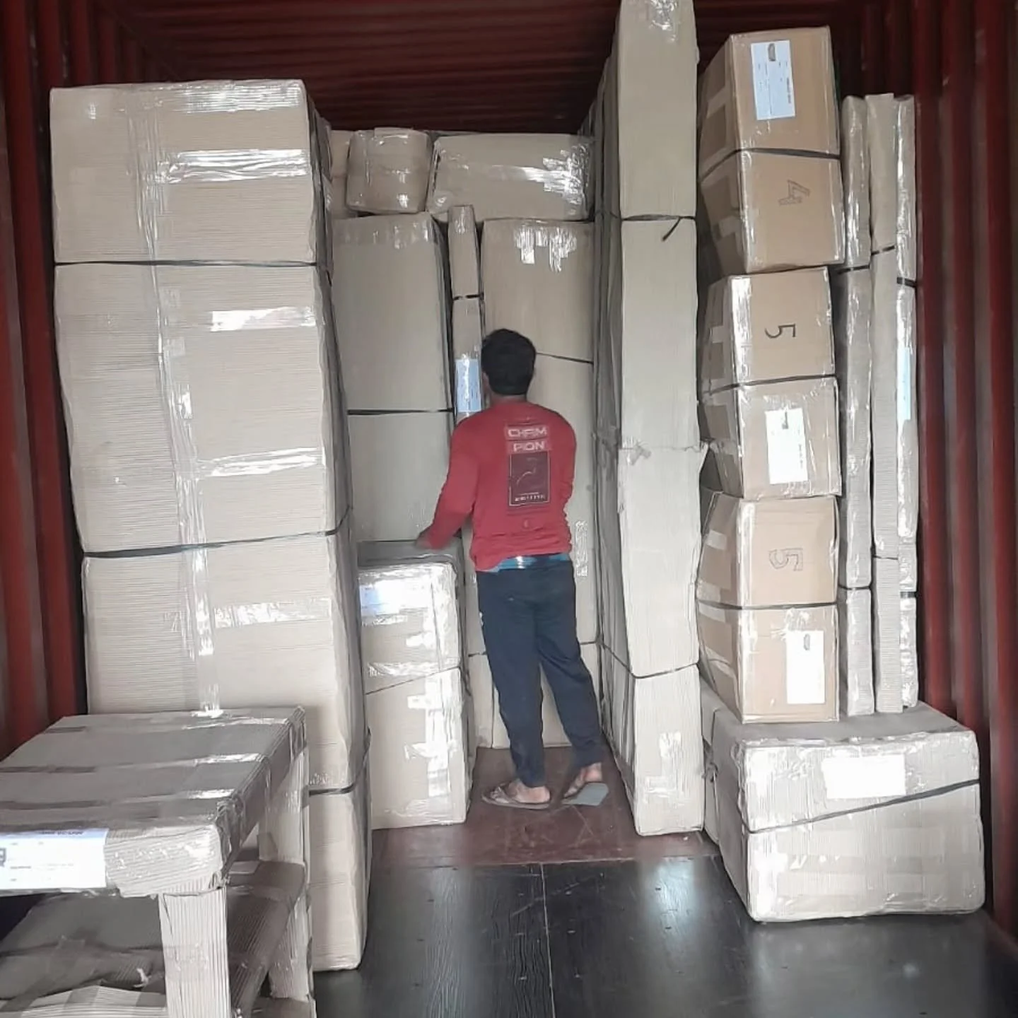 For our most recent new construction project on Mustique we shipped multiple 20' and 40' ft seafreight containers from Indonesia directly to St. Vincent, where they continued their journey on the local ferry. 

Every container was stuffed and packed 