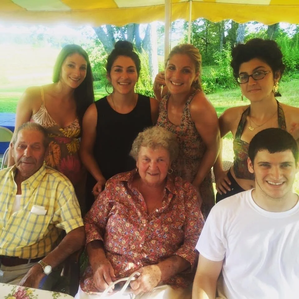 Rocco and Benita Migliorelli with Grandkids