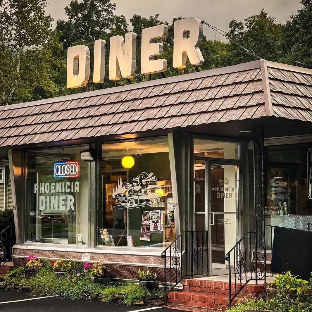 Phoenicia Diner Front
