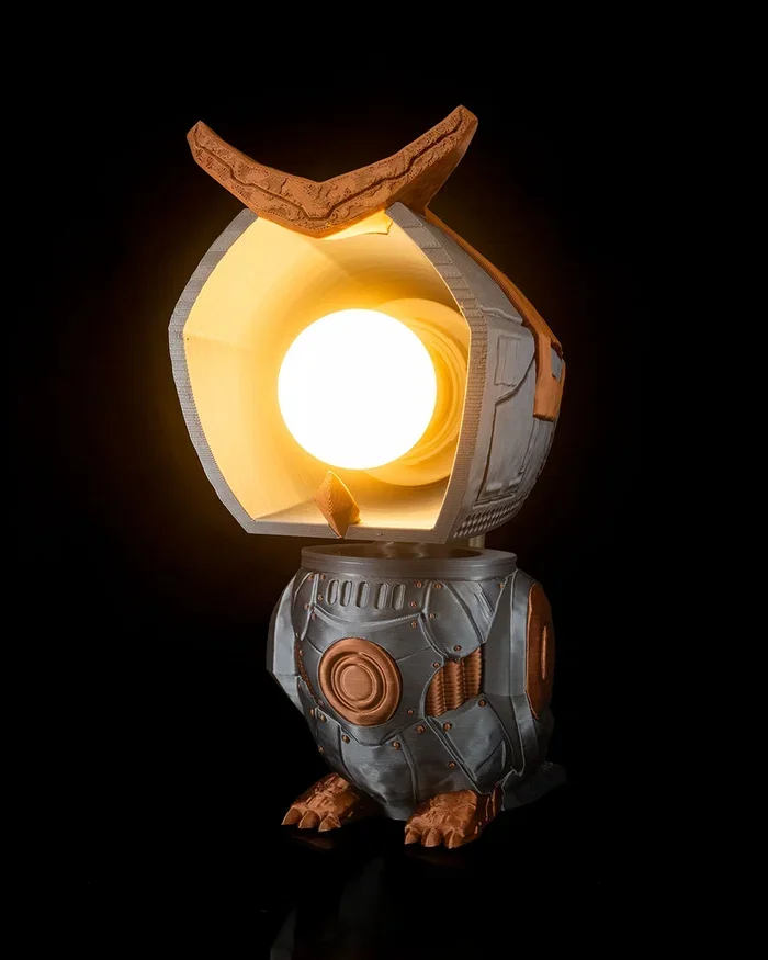Mecha_Owl_Table_Lamp6_d95b33e0d3.webp