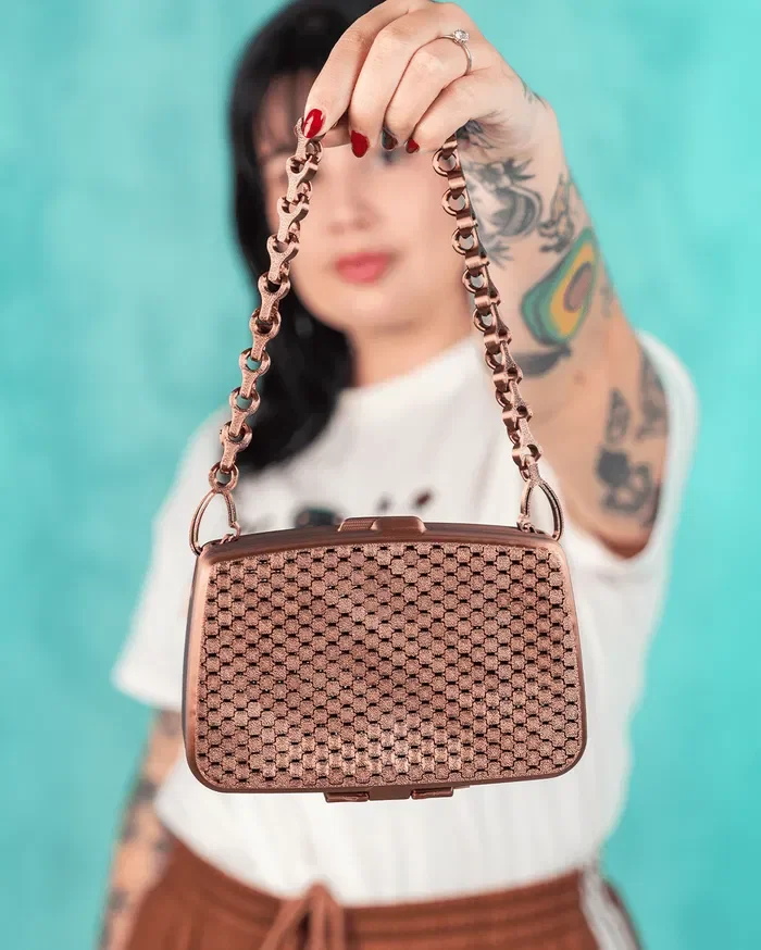 Soft Close Purse.webp