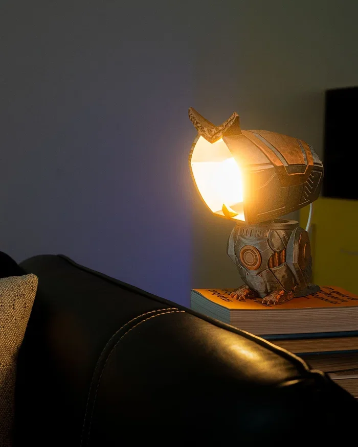 Mecha_Owl_Table_Lamp7_87ff201b95.webp