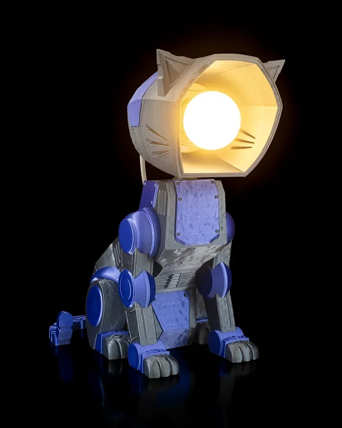 Mecha_Cat_Table_Lamp_1_cb9bce77d0.webp