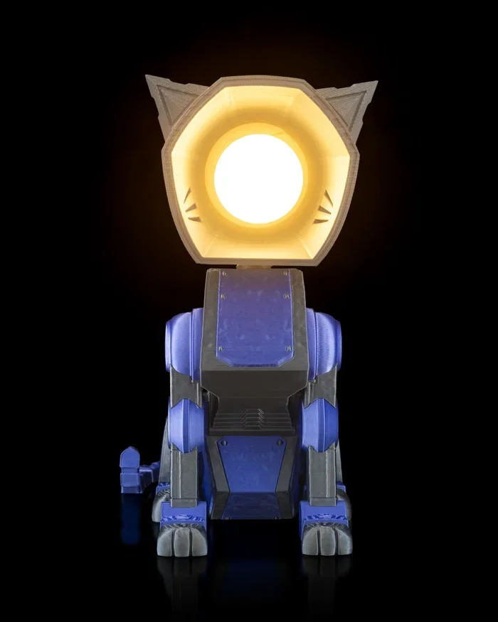 Mecha_Cat_Table_Lamp_2_4a52791b58.webp