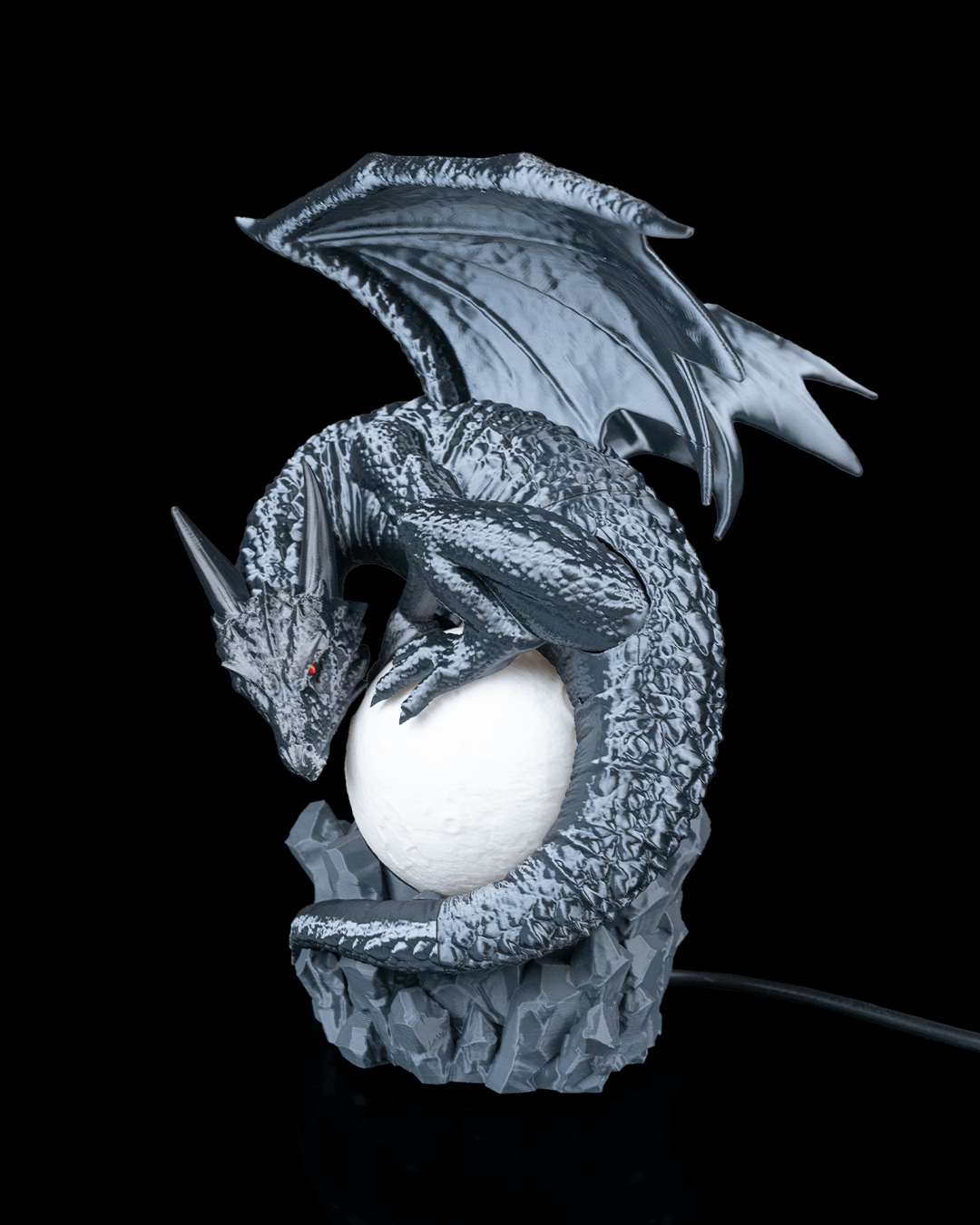 Dragon_Eclipse_Table_Lamp_2_826bb7192f.png