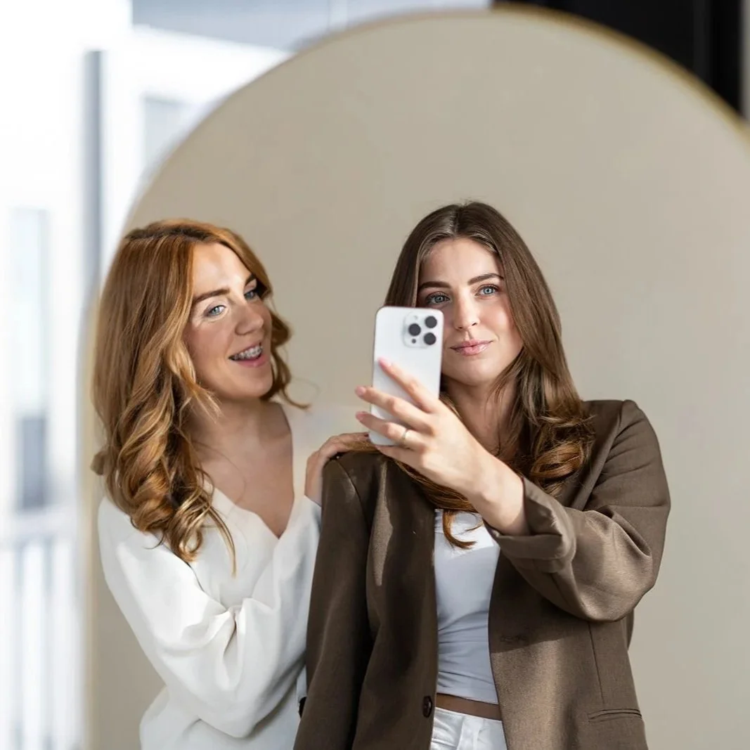 Creëer moeiteloos een veelzijdige contentdag op één locatie. Van lifestylebeelden en reels tot campagnes en social content, de ruimte vormt zich naar jouw creatieve visie.
