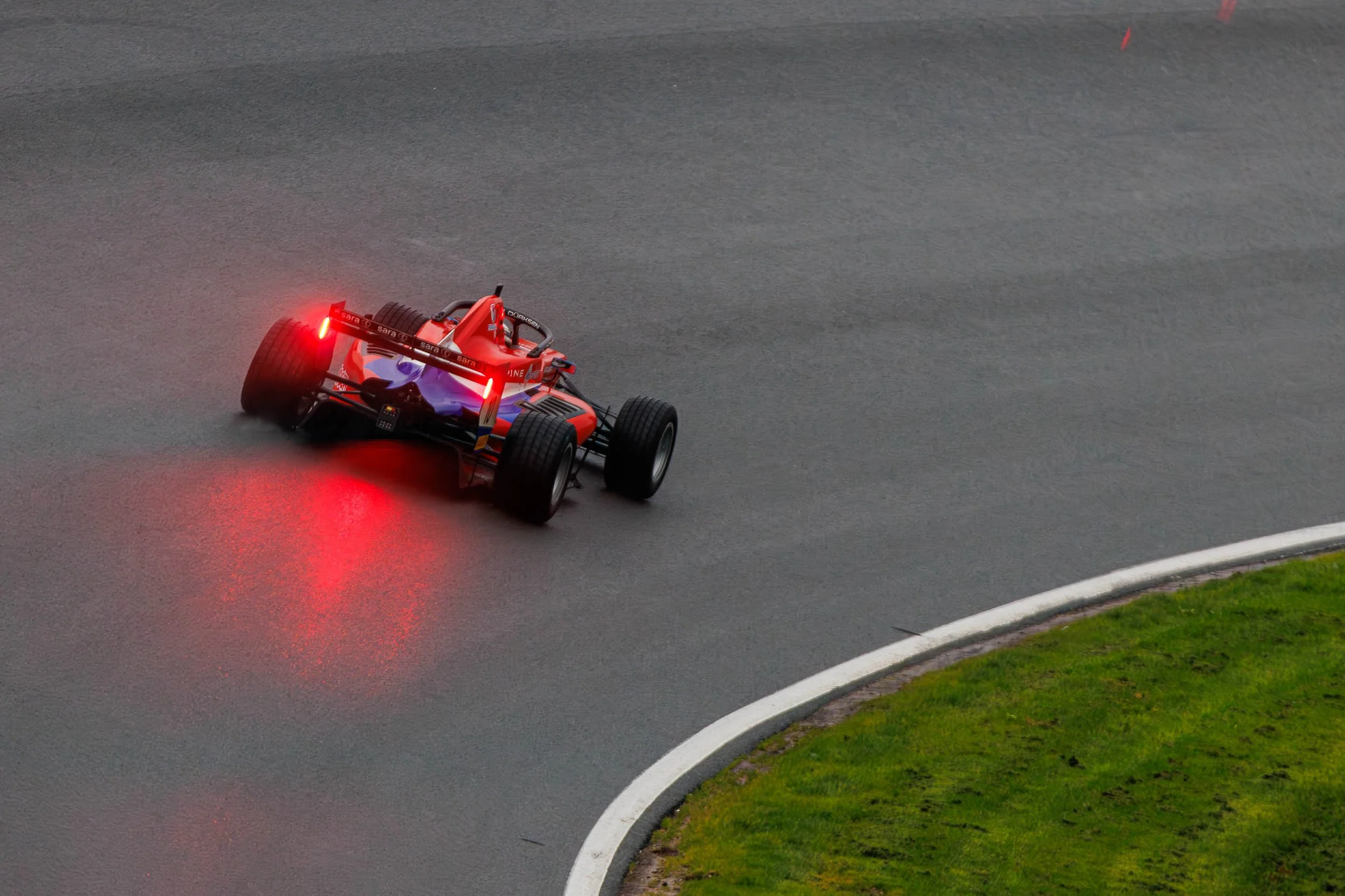 6C2A1601-Enhanced-NR.jpg