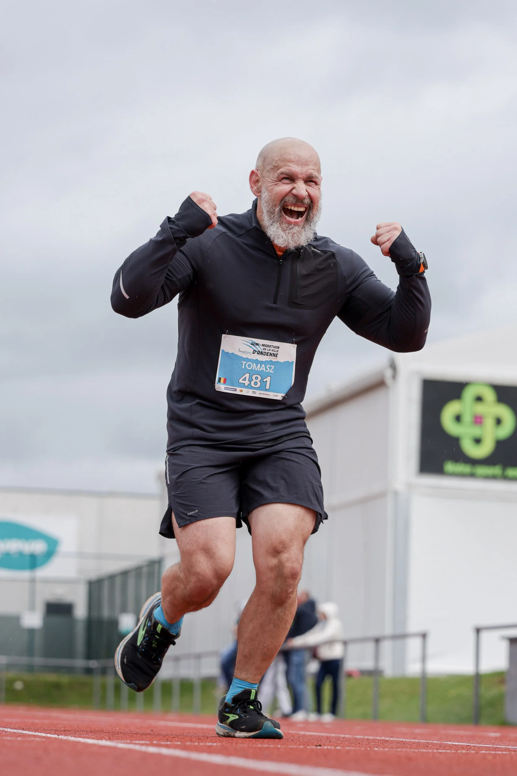 Semi-Marathon d'Andenne: Pacing the City of Bears
