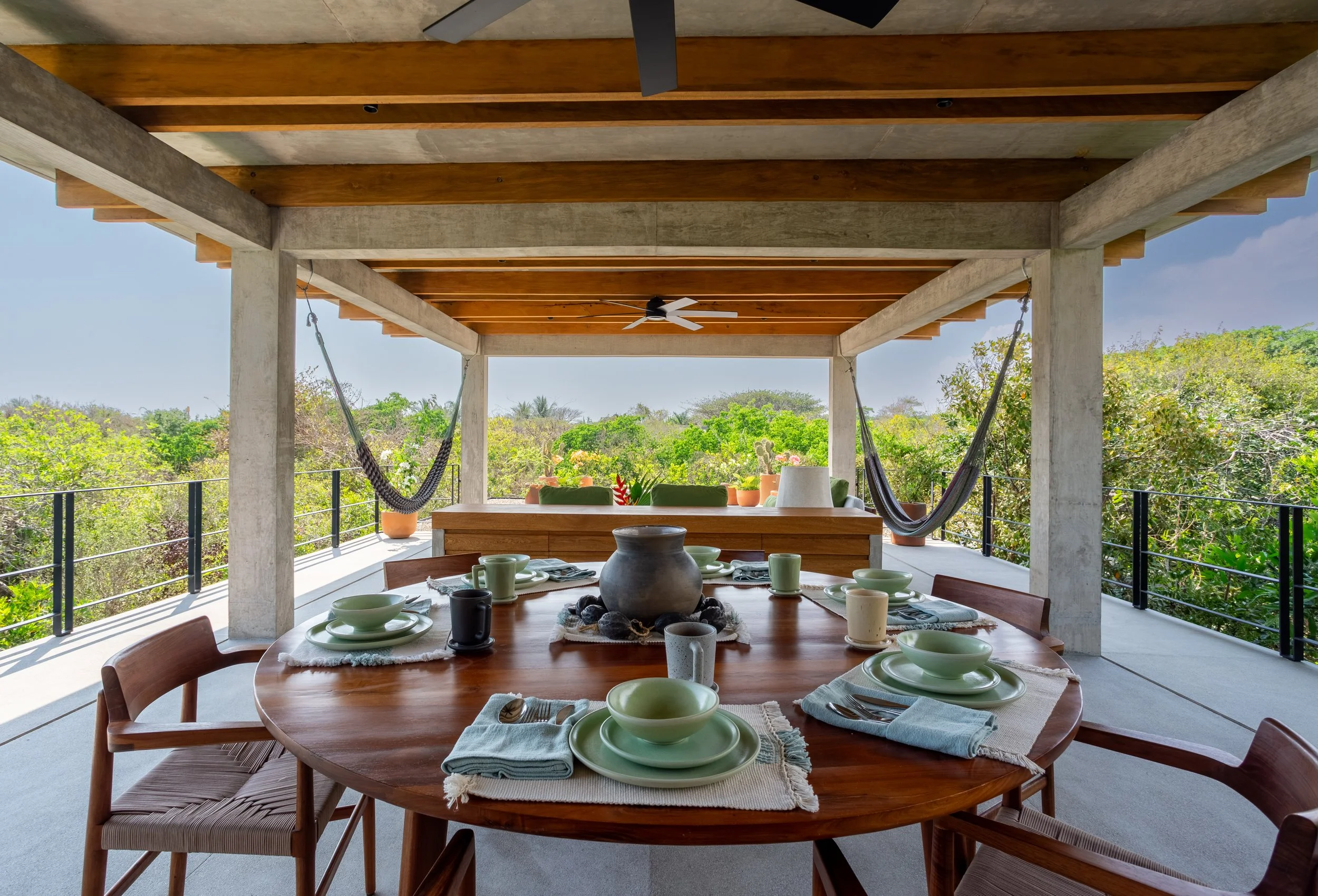 Dinning room 2