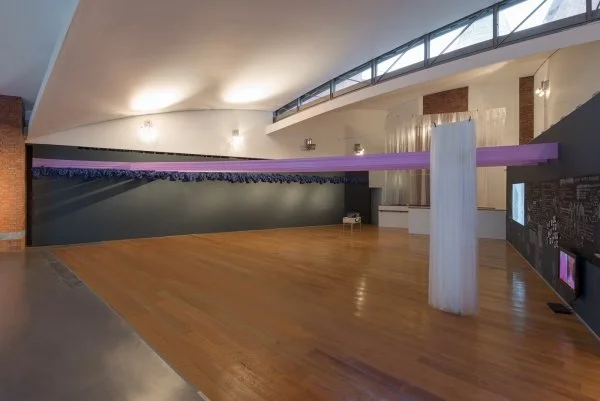 3. 35_1a-venividiphotonetpluckangela-for-post-processingweb013.jpg