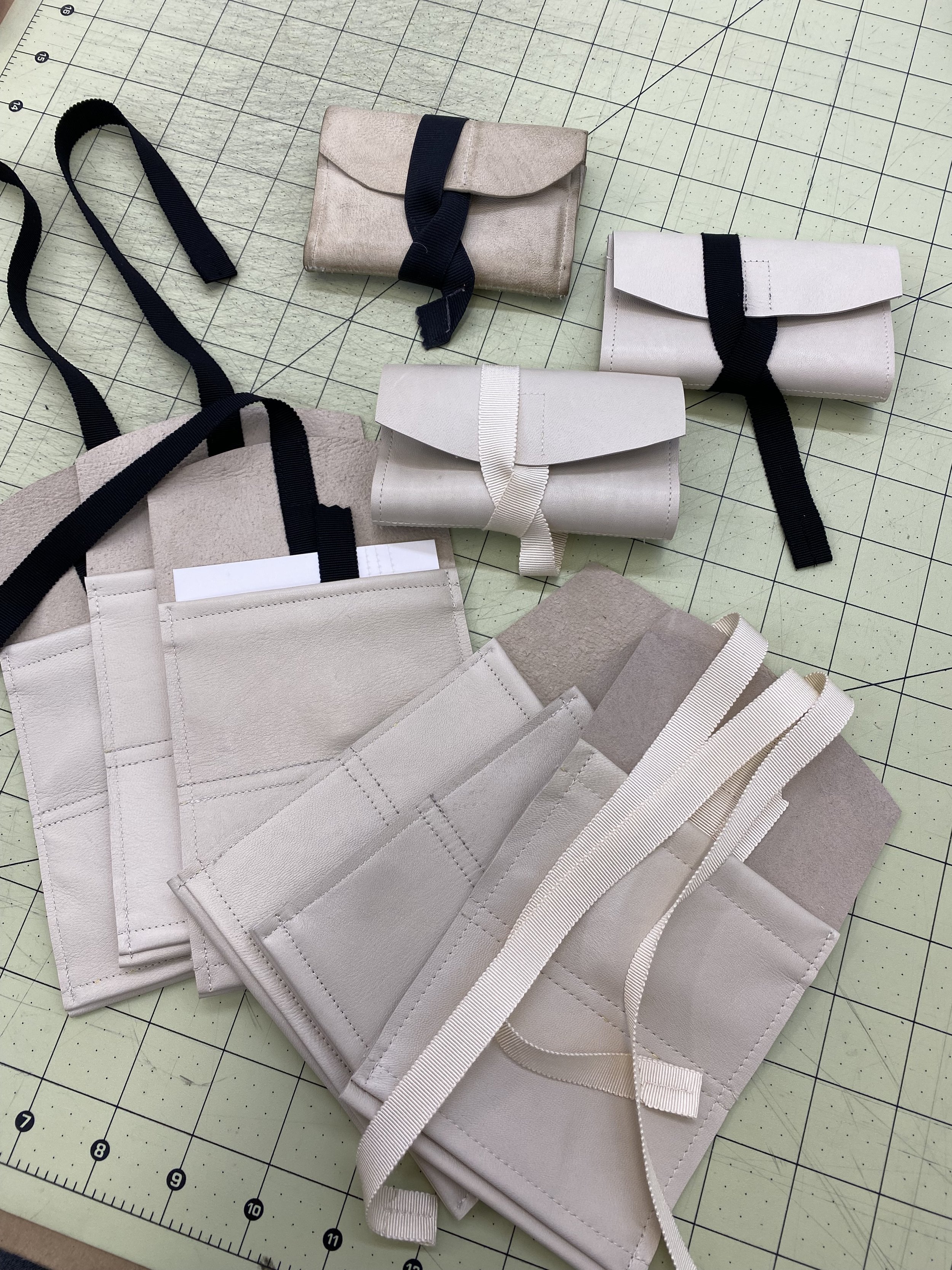 Trifold Wallet_16.jpeg