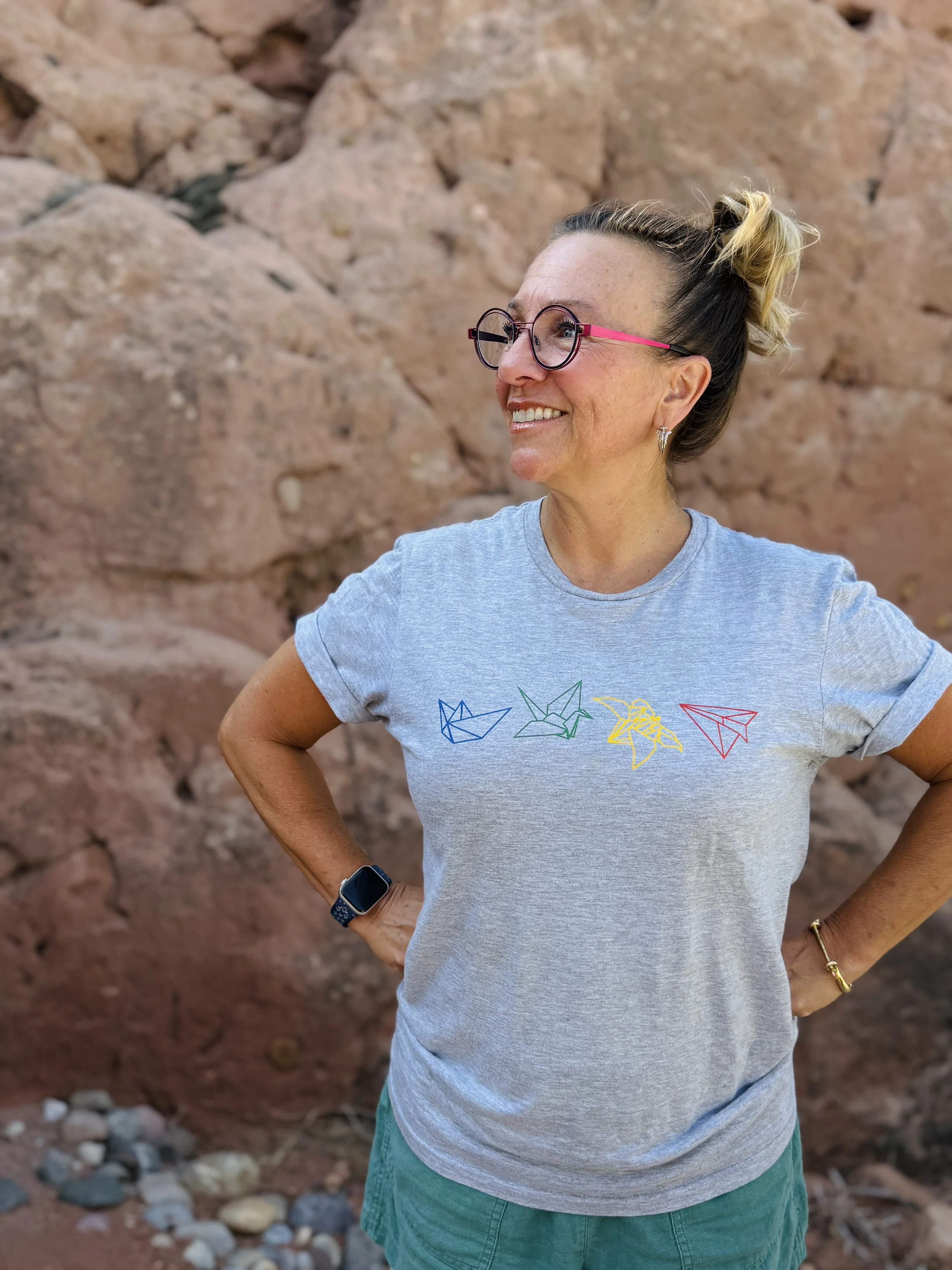 T-Shirt: Rainbow Origami