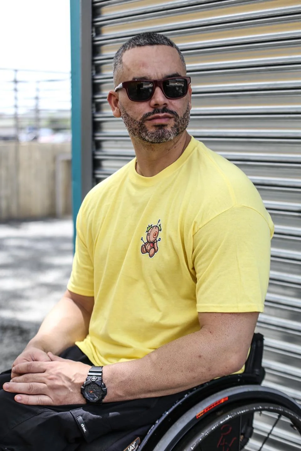 DONT GIVE UP YELLOW TSHIRT