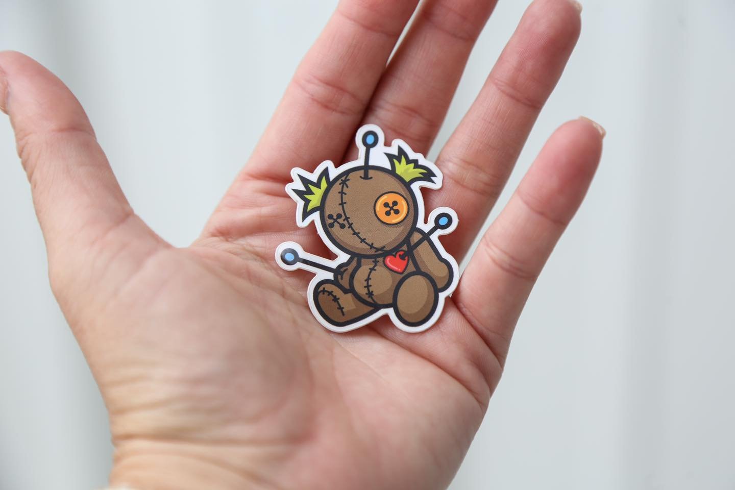 DON'T GIVE UP SMALL DECAL