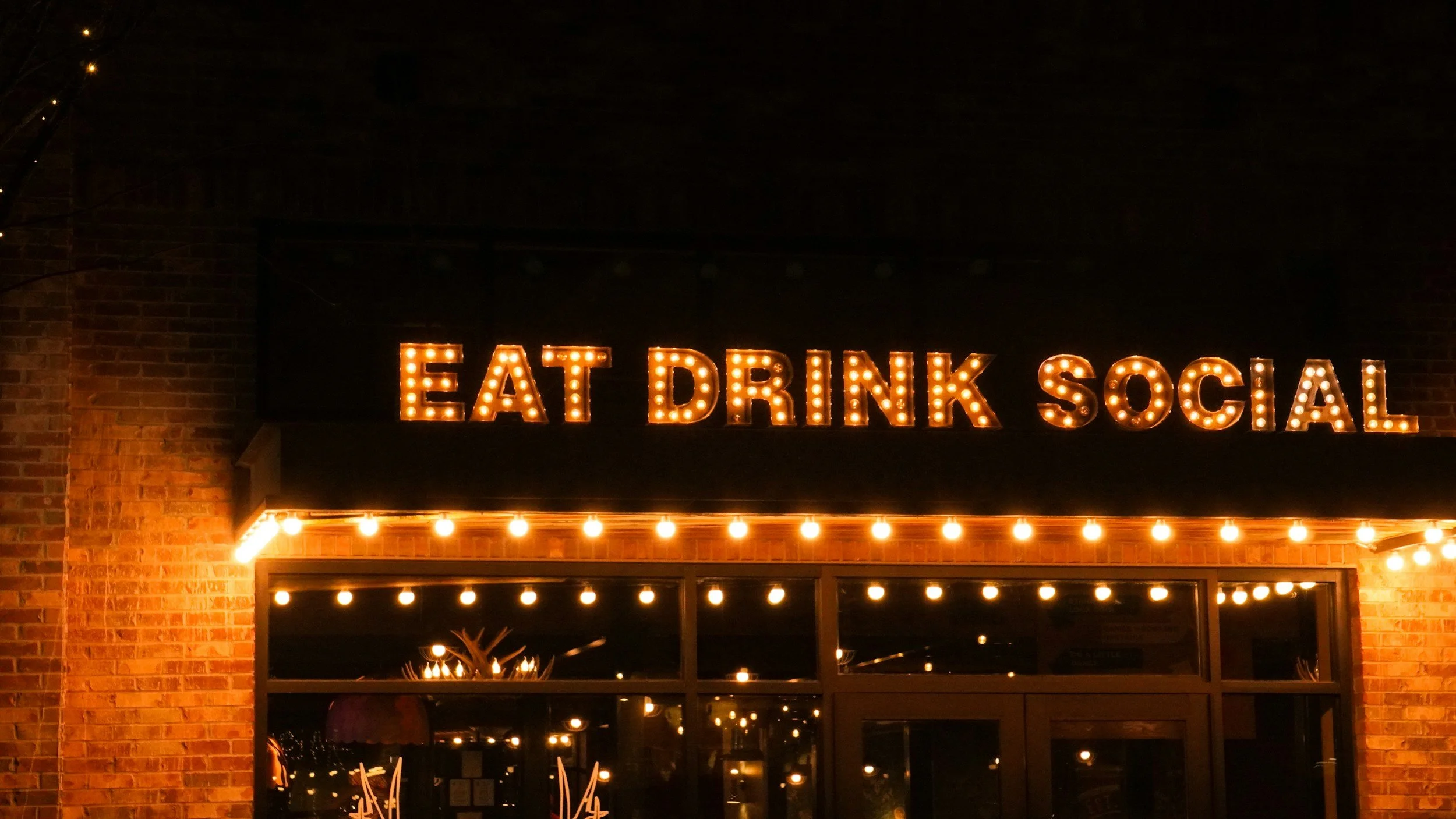 Restaurants Aren’t Just Losing Vegan Customers—They’re Losing Entire Tables