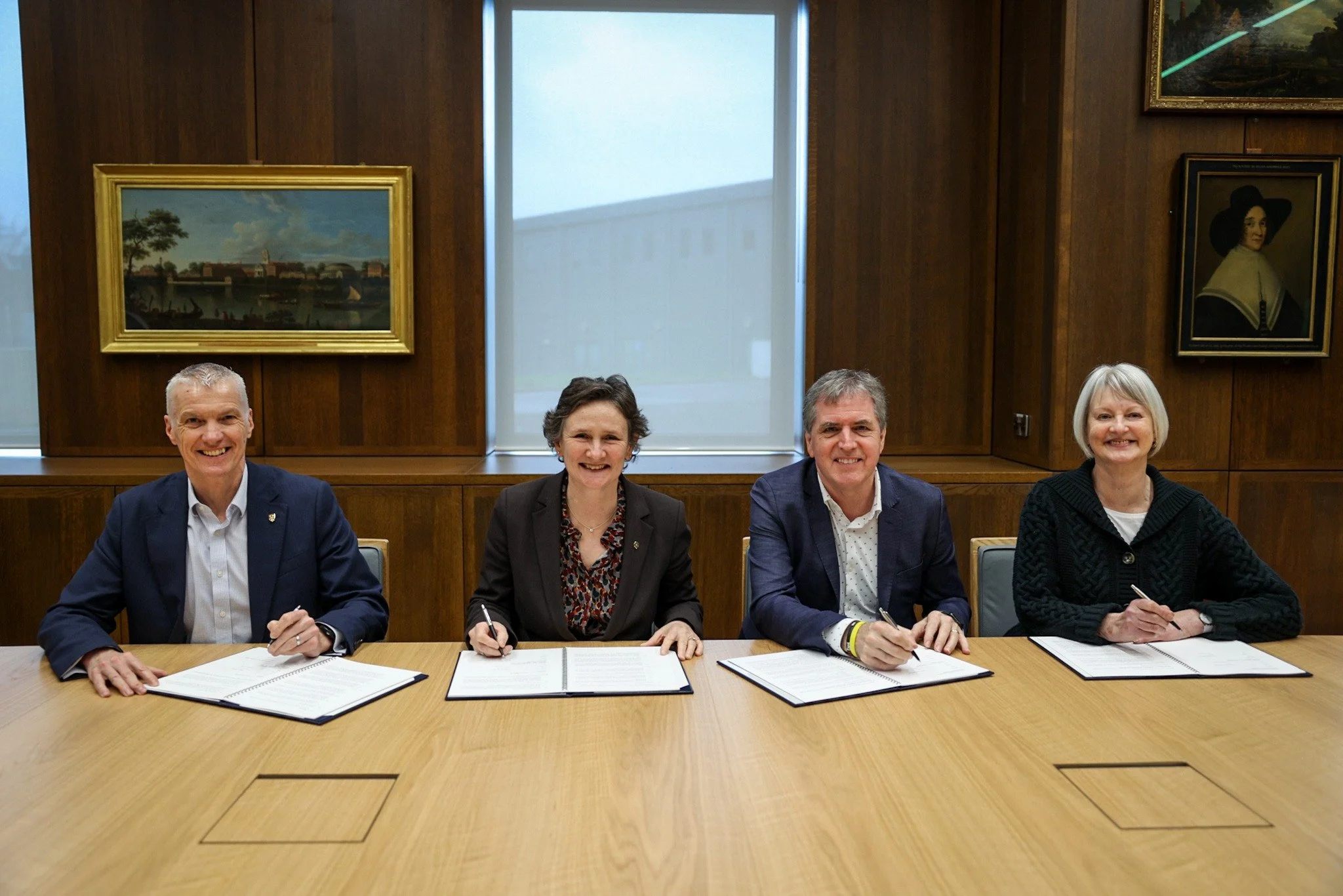 Oxford and Liverpool join forces to tackle global challenges