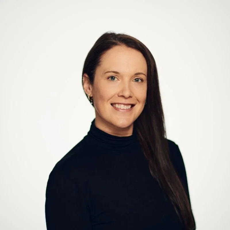 Emily Parkes Headshot