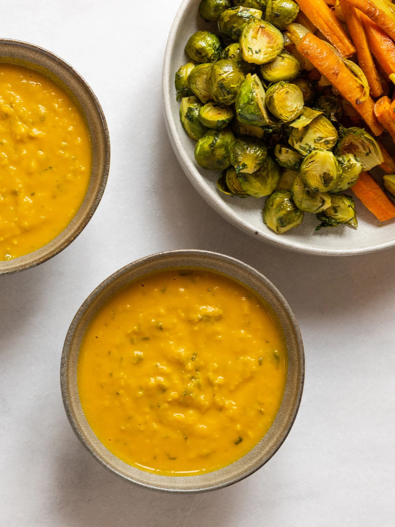 Couves-de-bruxelas e Cenouras na Sopa ou a Acompanhar