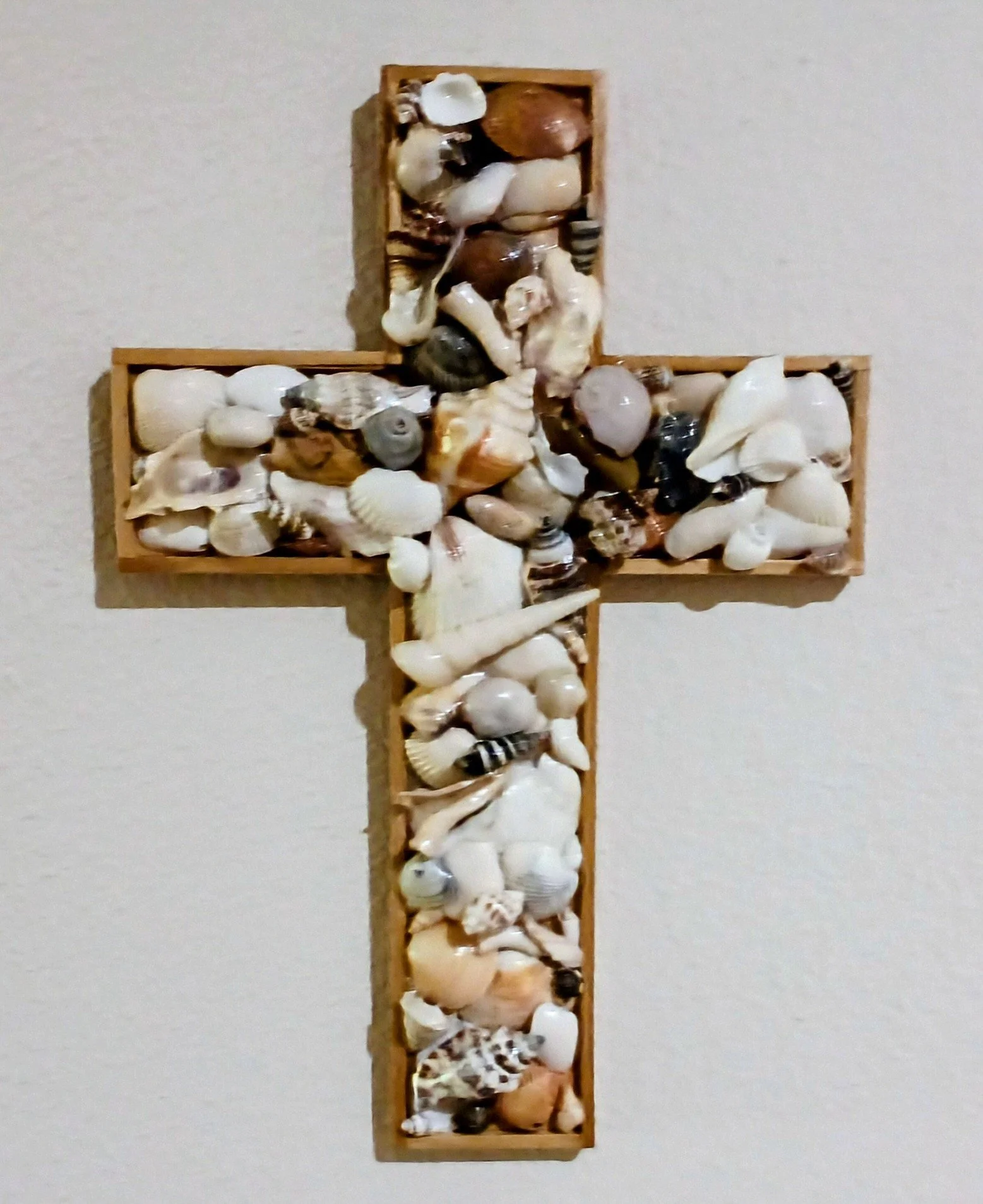Handcrafted Seashell Cross Wall Art