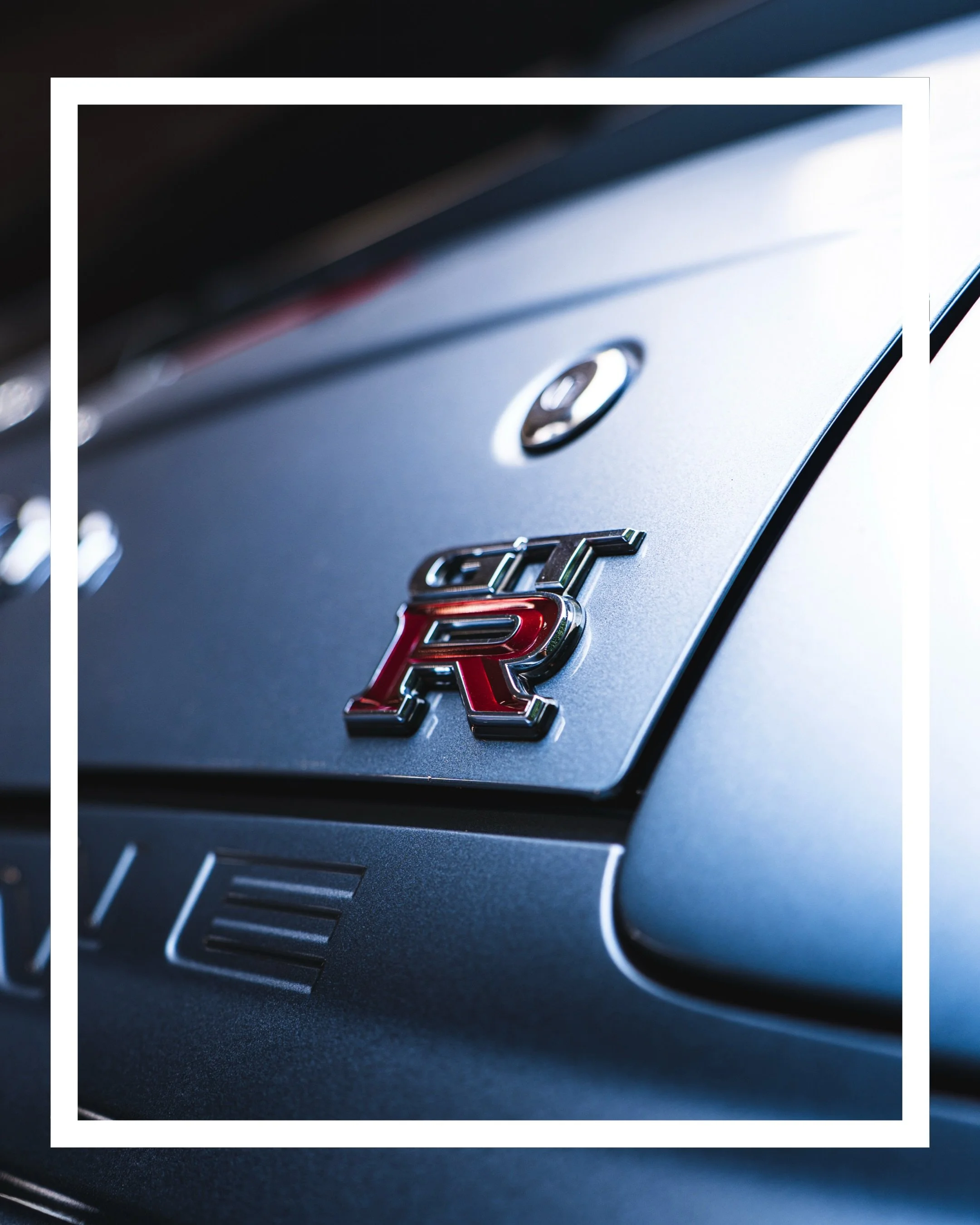 Cars &amp; Coffee pt. ✌️

@battalion30five_norcal 
@bainstuning_gary 
@sacramento__skylines 
📍 @chloe.caphe 

#skyline #r34gtr #nissan #jdm #photography