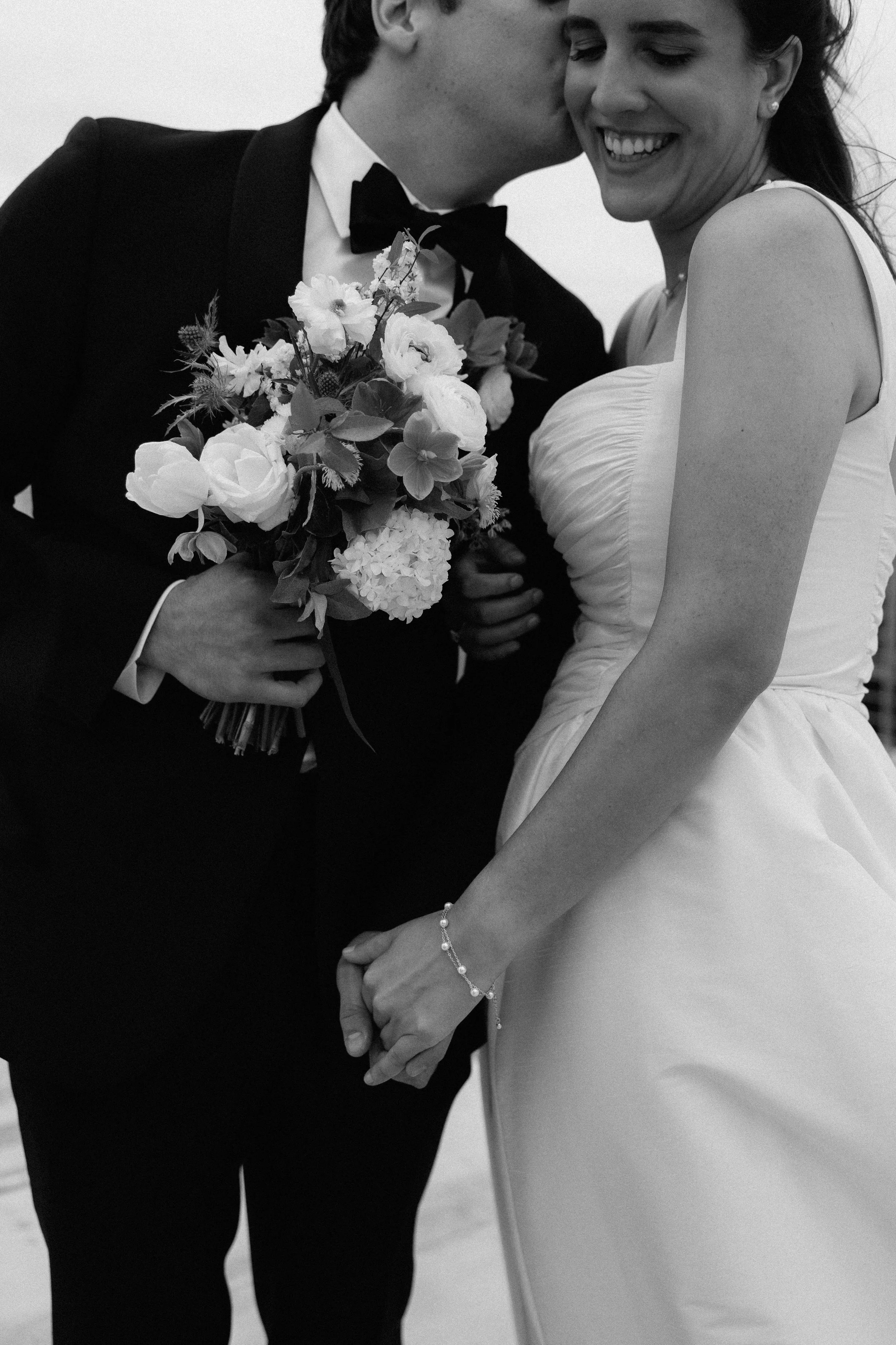 KairisAlyssaPhoto_Weddings-16.jpg