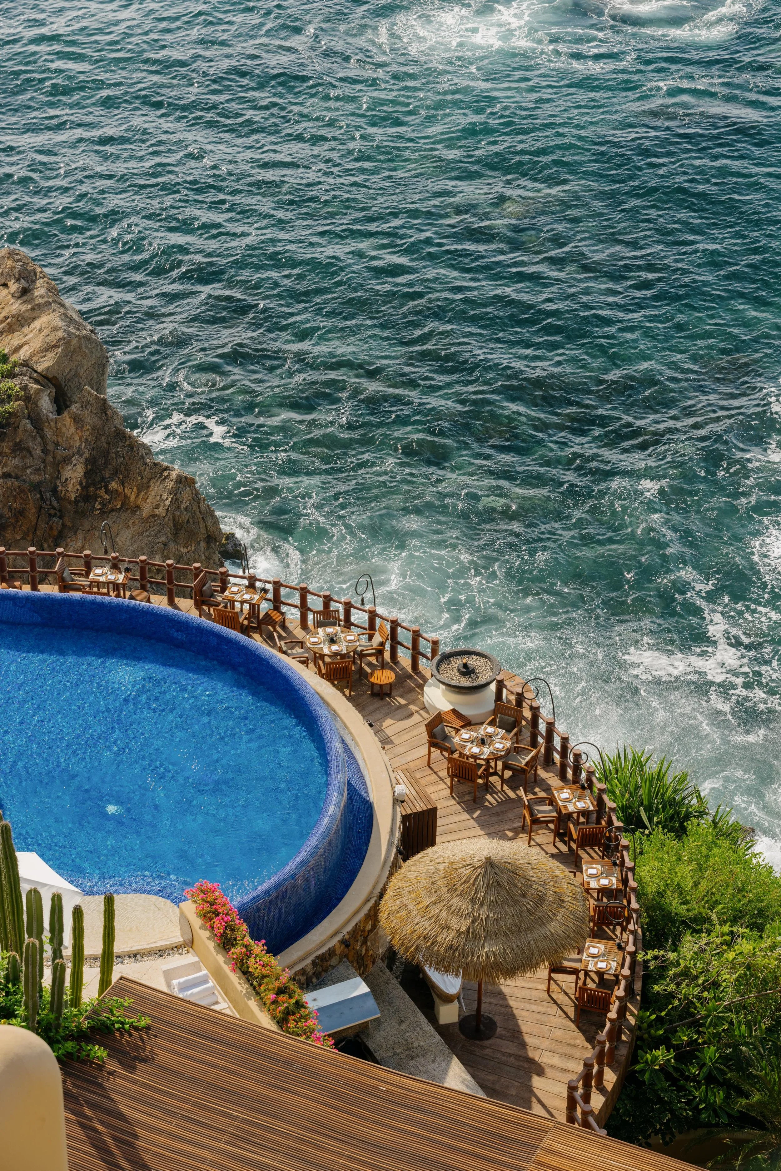 CDM_SEAFOOD BAR_Photo by Davis Gerber_20 lo res.jpg