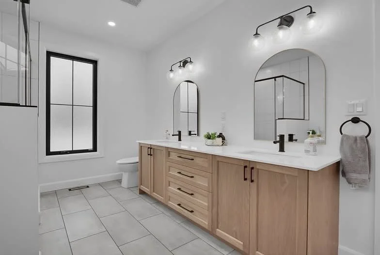 Ensuite Bathroom for Iona Custom Home