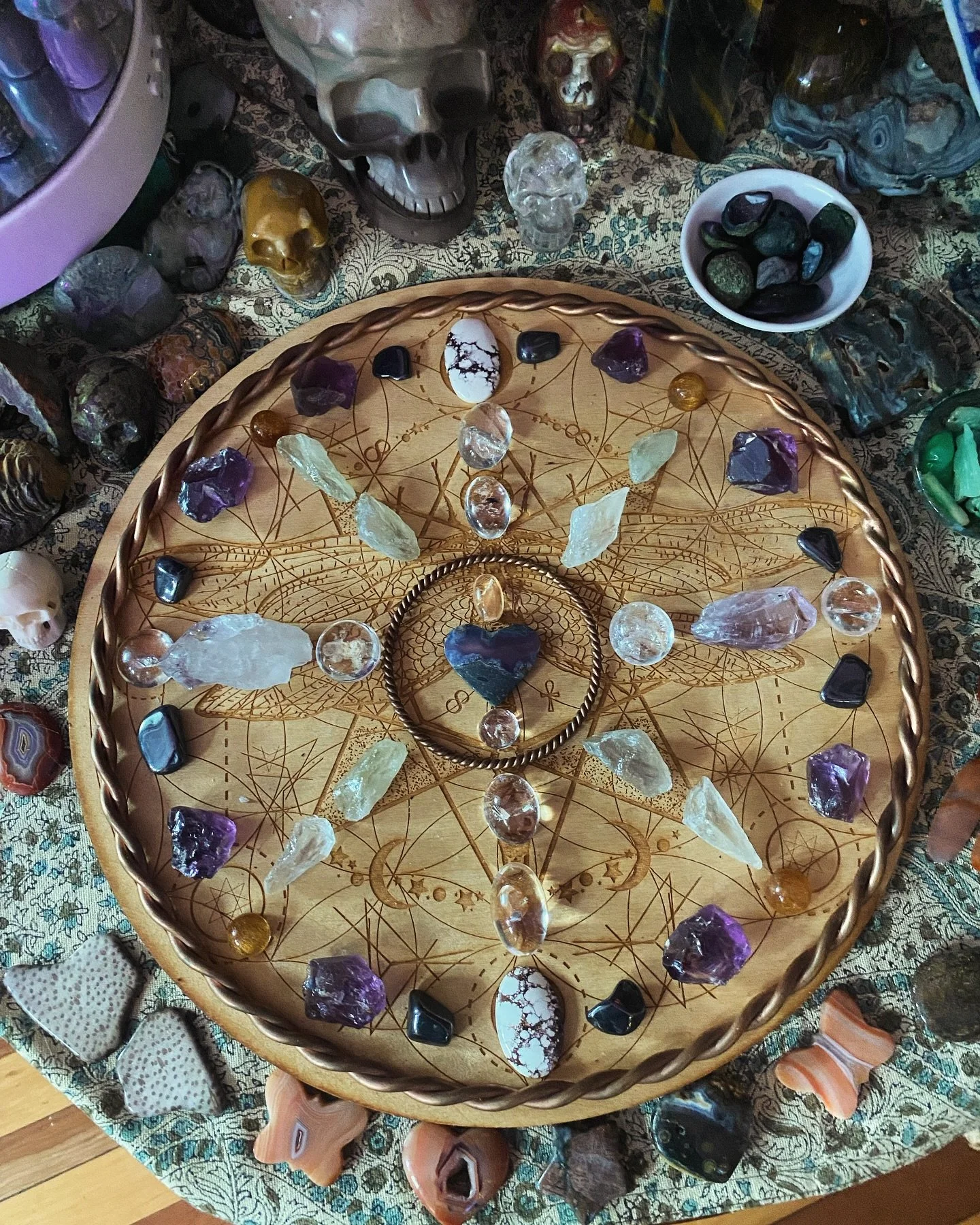 Healing found here ❤️&zwj;🩹 Every purchase gets energetically cleansed before getting shipped to its forever home 🏡 Check out our shop @shamaniccrystals on Etsy 💗

✨33% OFF Full moon Sale✨ (Ends 8/24)
FREE energy healing with purchase -&gt; Choose