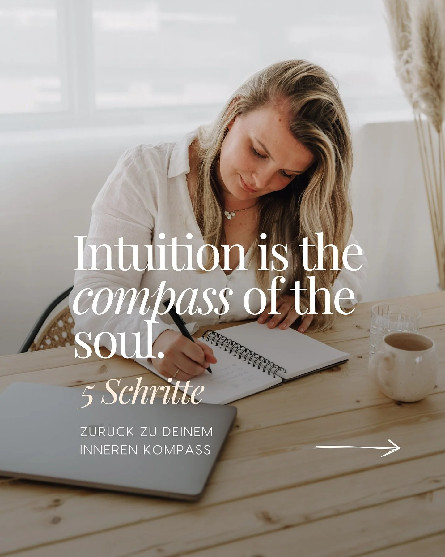 Ich treffe viele meiner Entscheidungen intuitiv.
Tief verbunden mit meinem Unterbewusstsein.
Ich habe gelernt, dieser inneren Stimme zu vertrauen und Raum zu geben.
Denn jedes Mal, wenn ich beginne zu zerdenken, wird aus Klarheit pl&ouml;tzlich Chaos