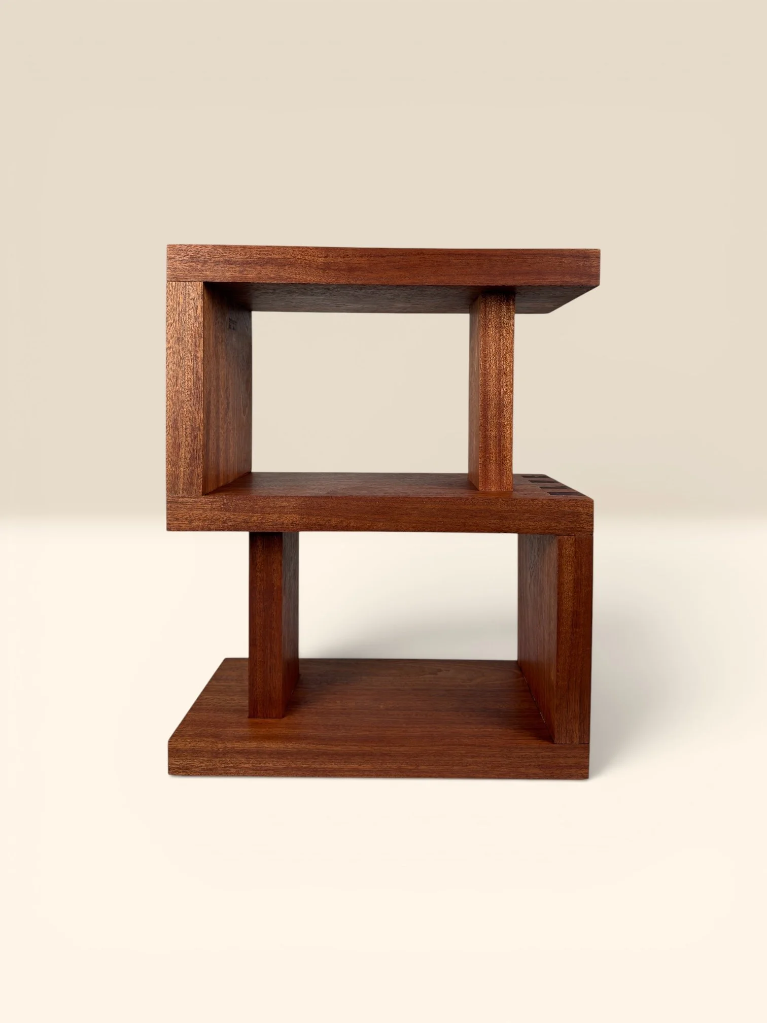 Balance Side No. 004