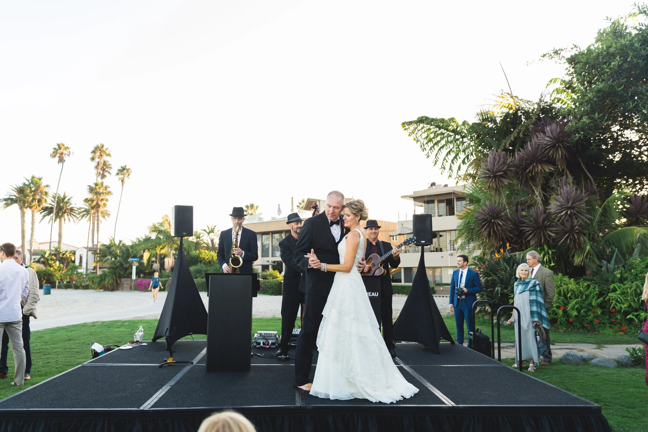 Po Nouveau Trio_Wedding First Dance.jpg
