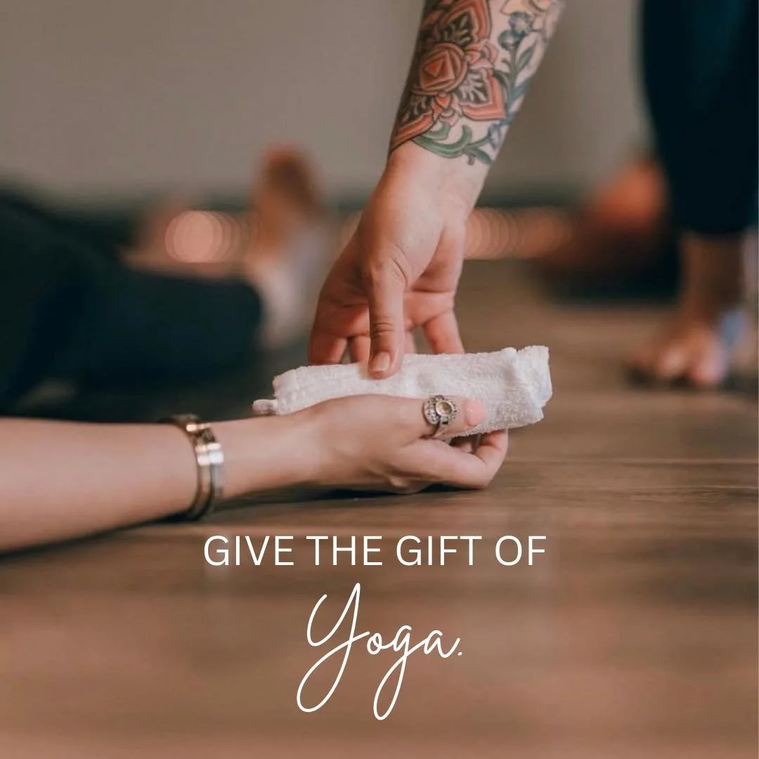 Need a last minute gift?!?! 🎁 🎄 

Give the gift of Yoga! 🧘 💫
Physical gift cards available in studio or visit our website for e-gift cards✨

The perfect gift or stocking stuffer for the yoga enthusiast in your life. 

Shop now✨🤎