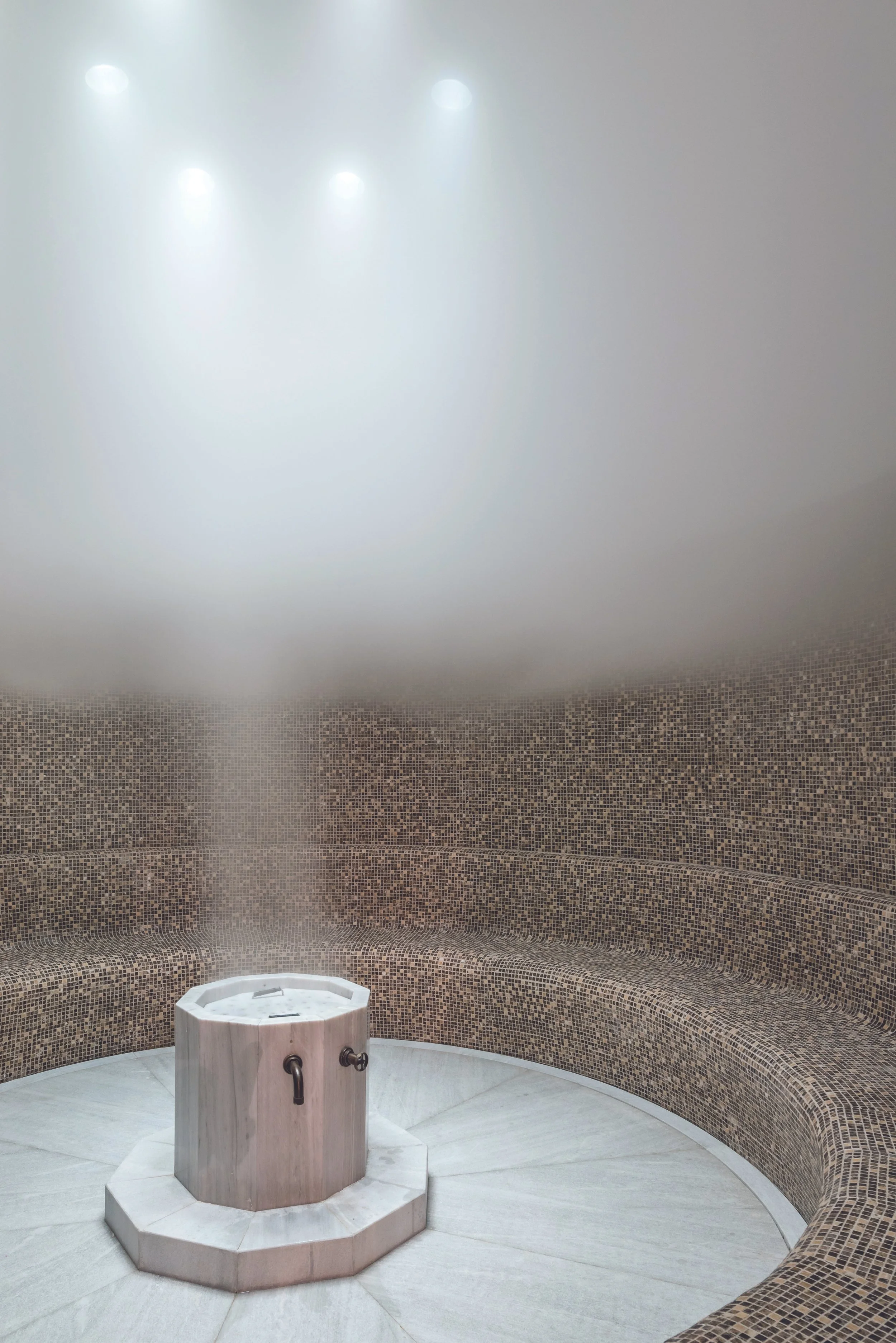 Giorgos Sfakianakis for Euphoria Retreat3.jpg