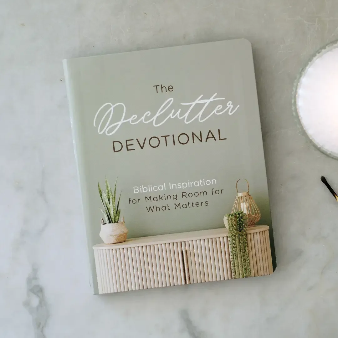 declutter devot.webp
