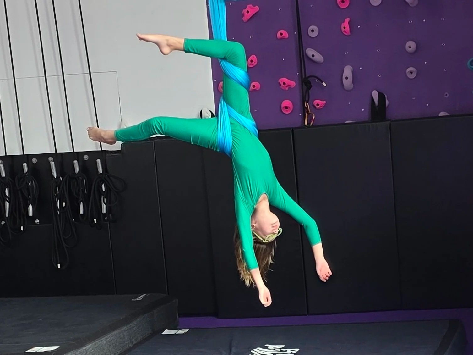 Green_blue.jpg