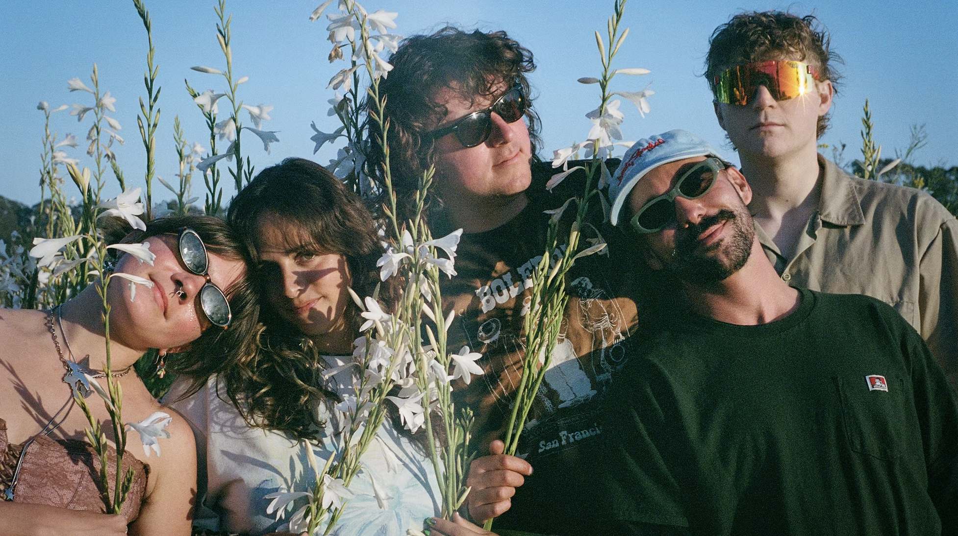 Mild Universe + Theodor + Brother vs Robot