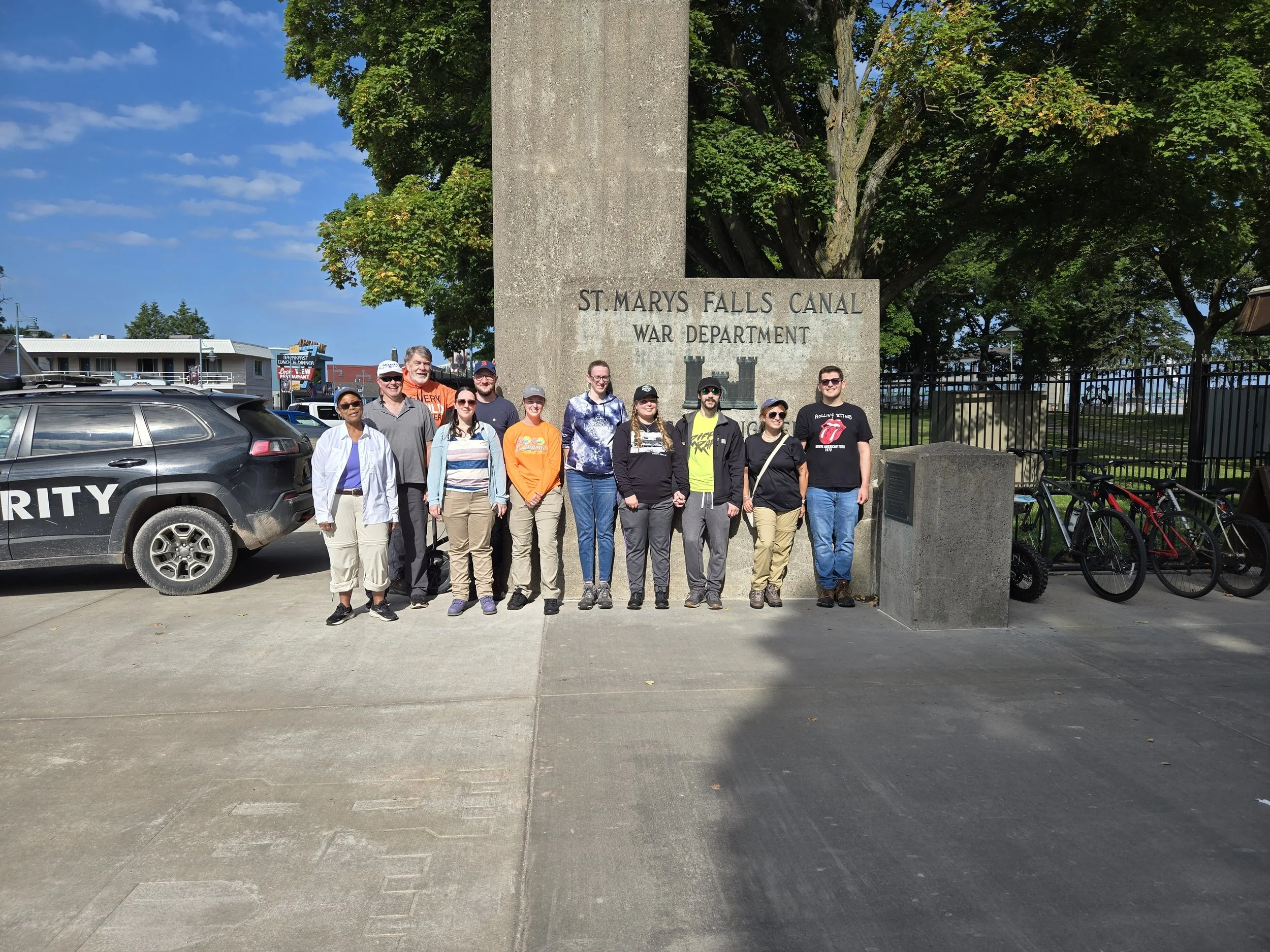 OU students at Entrance to Sault Locks - EvH photo.jpg