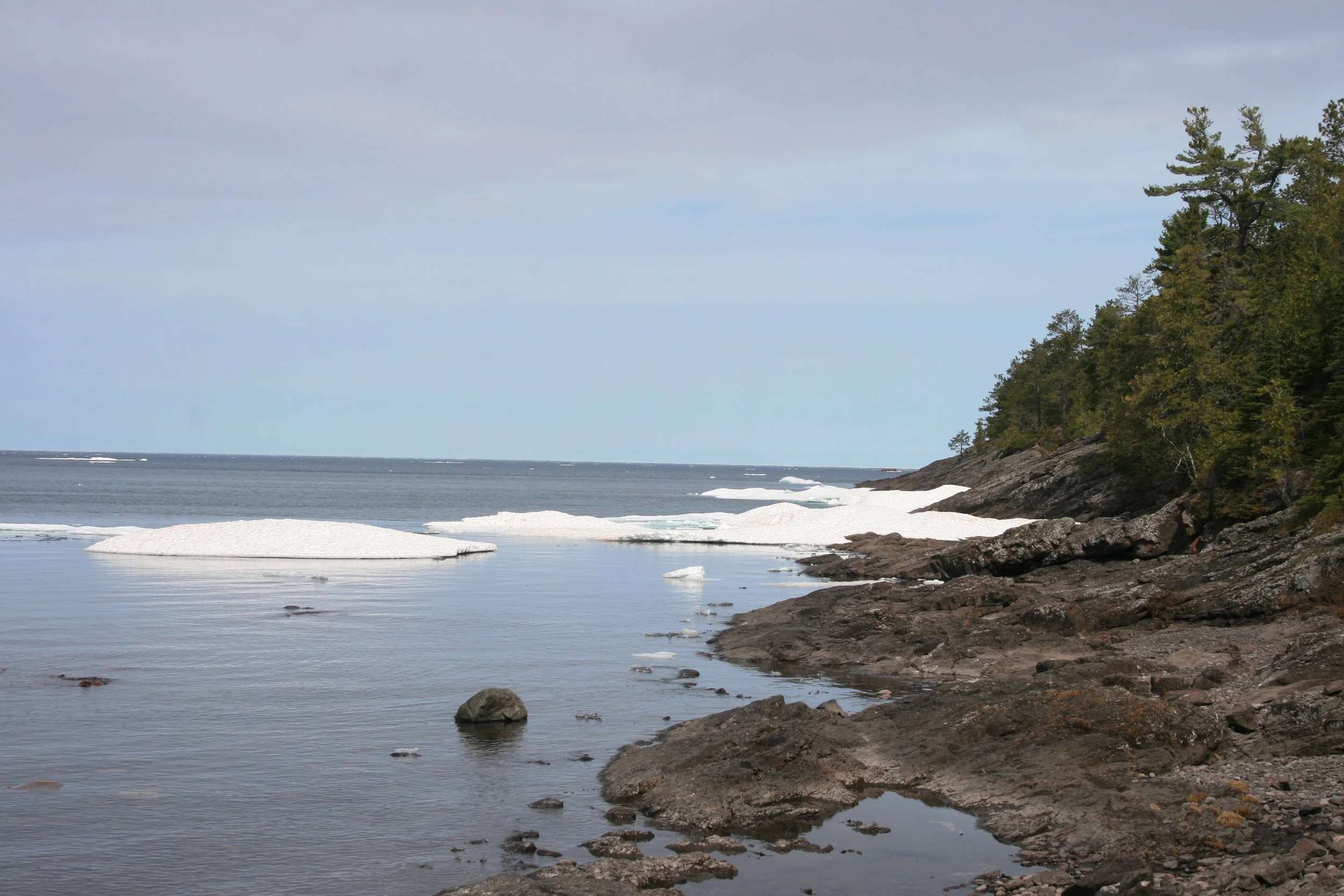 Lake Superior shoreline May 10 - 20115.JPG