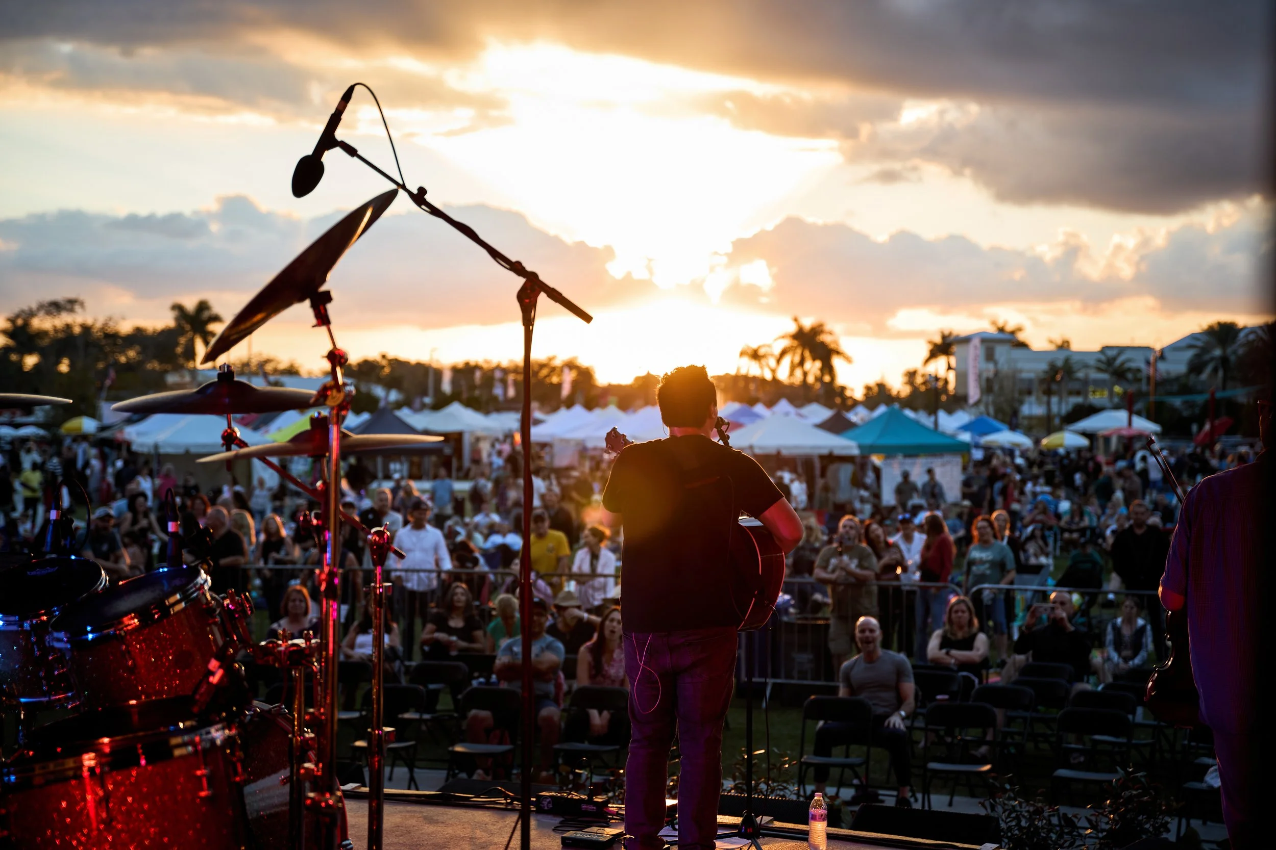 GuitaristBehindSunset.jpg