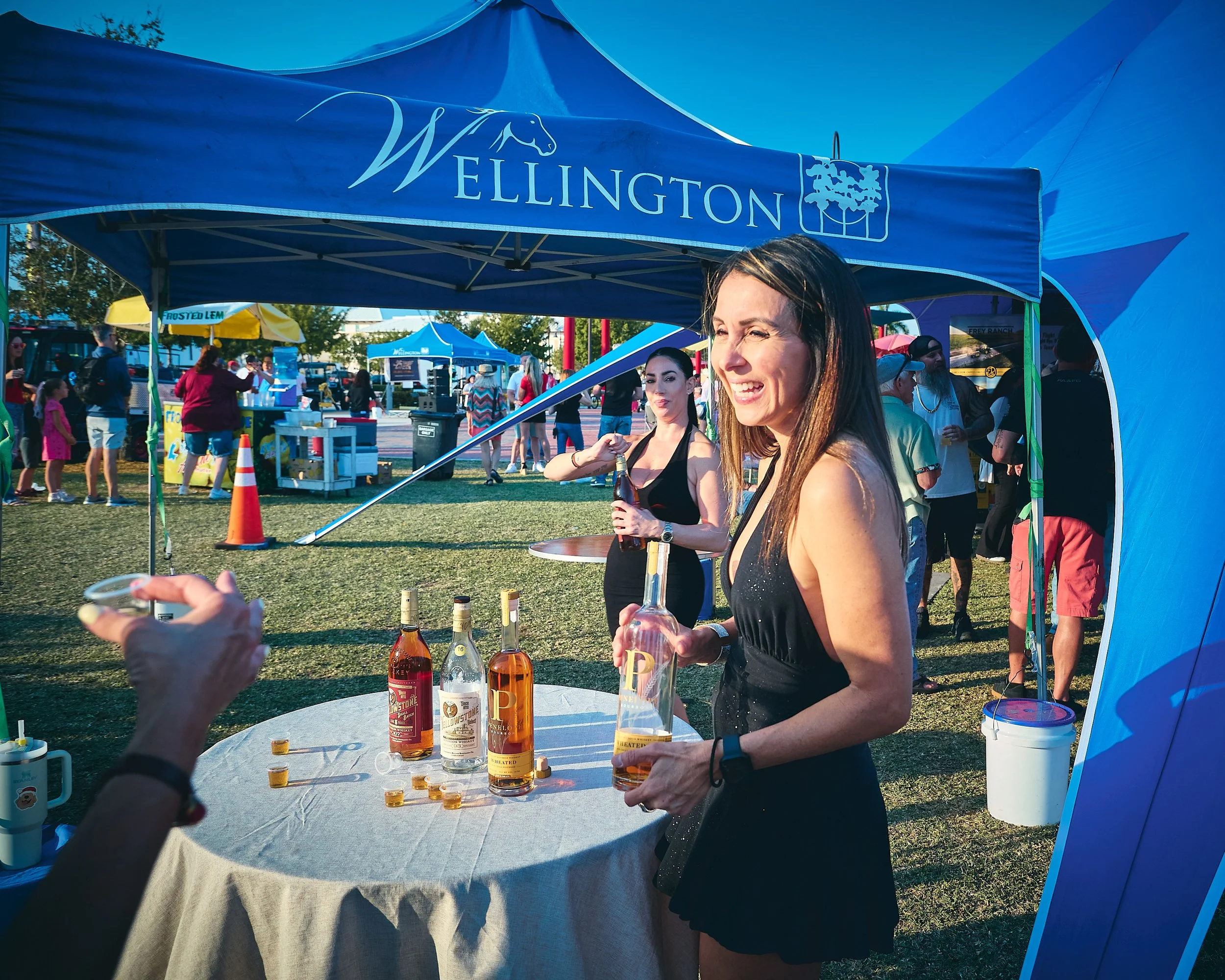 BourbonTastingLadies1.jpg