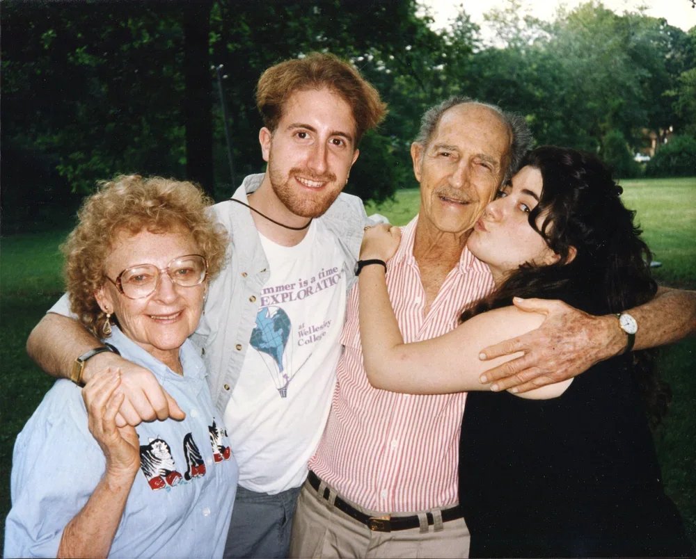 84-Bryn-and-Raun-with-Grandparents-Abe-Roz-1996.jpg.webp