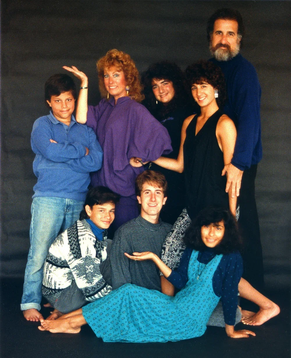 67-The-Kaufman-Family-1990.jpg.webp